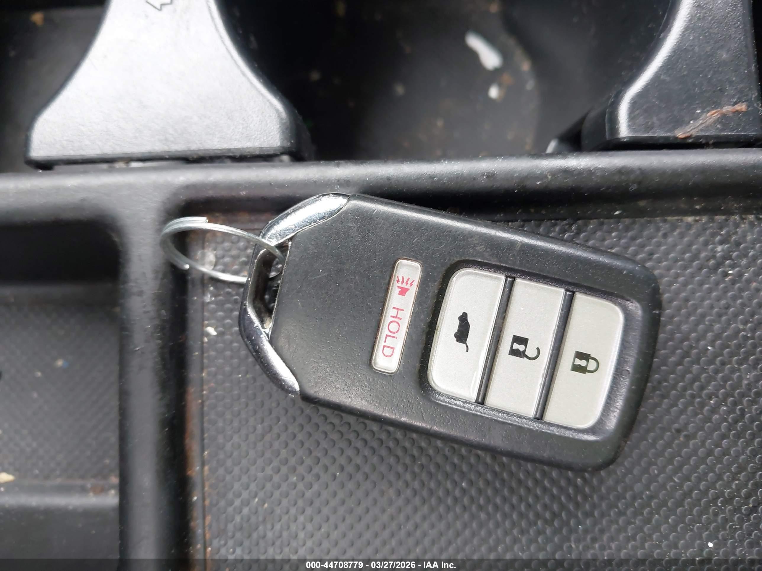 HONDA CR-V image 11