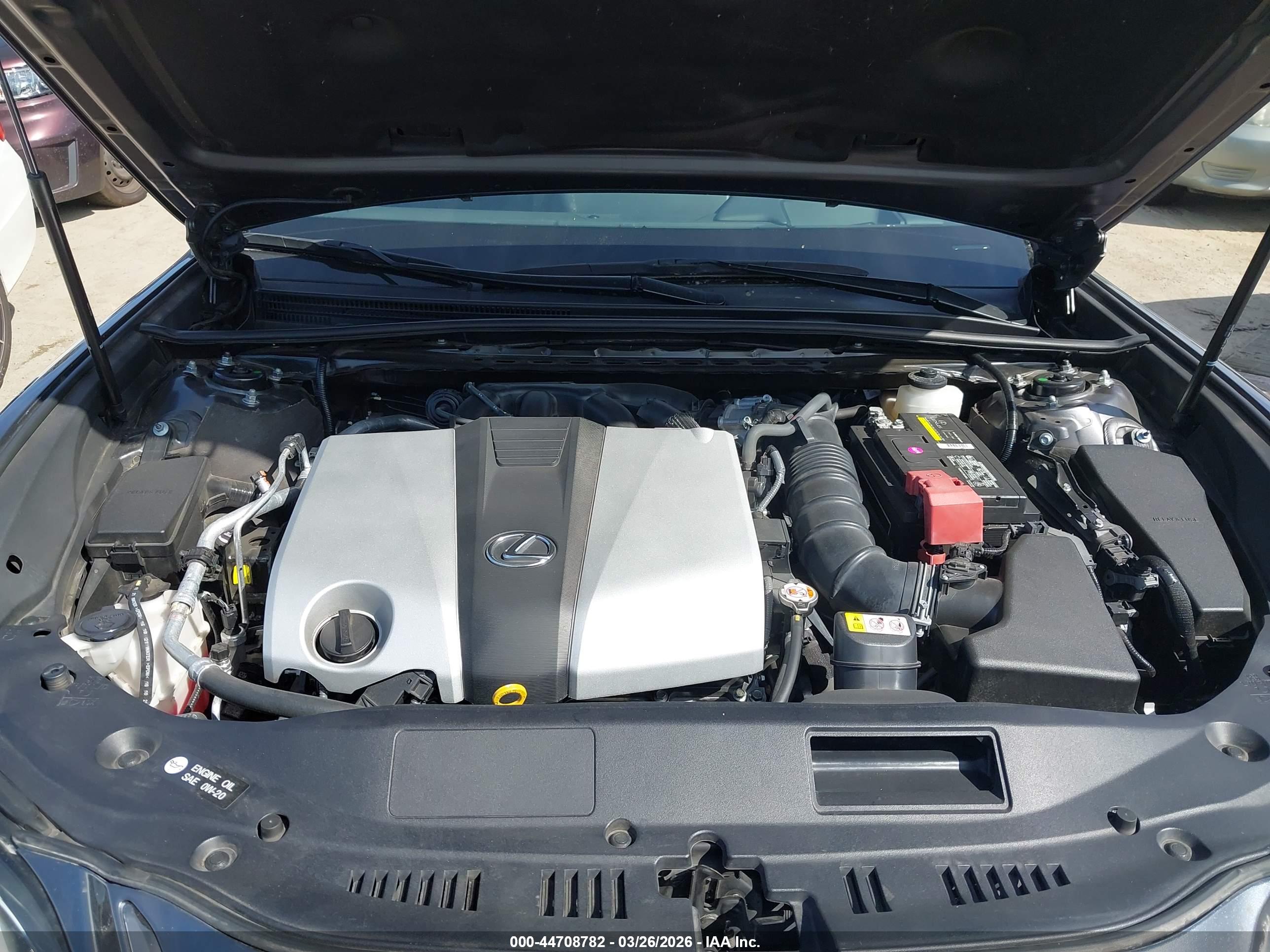 LEXUS ES image 10