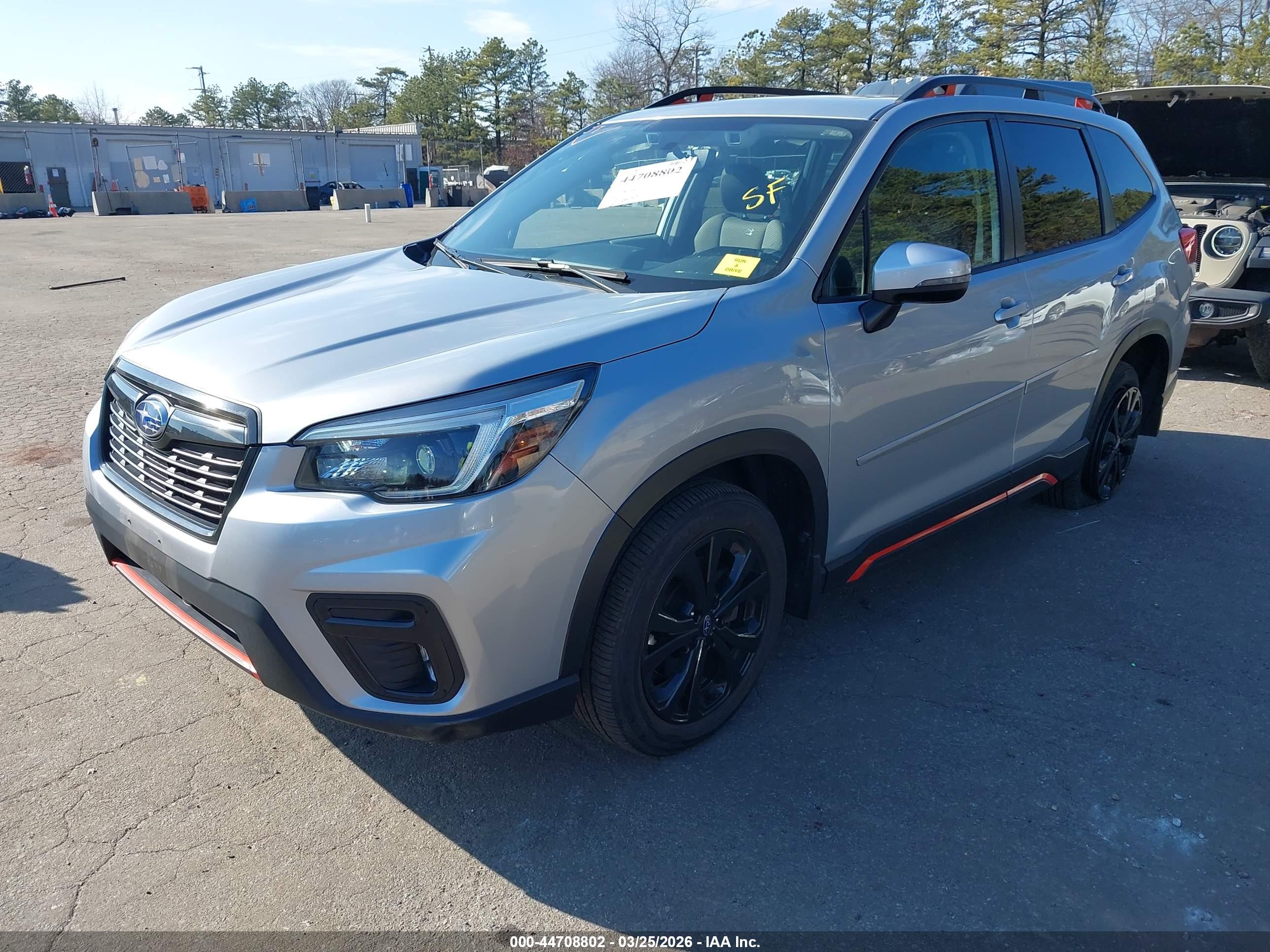 SUBARU FORESTER image 2