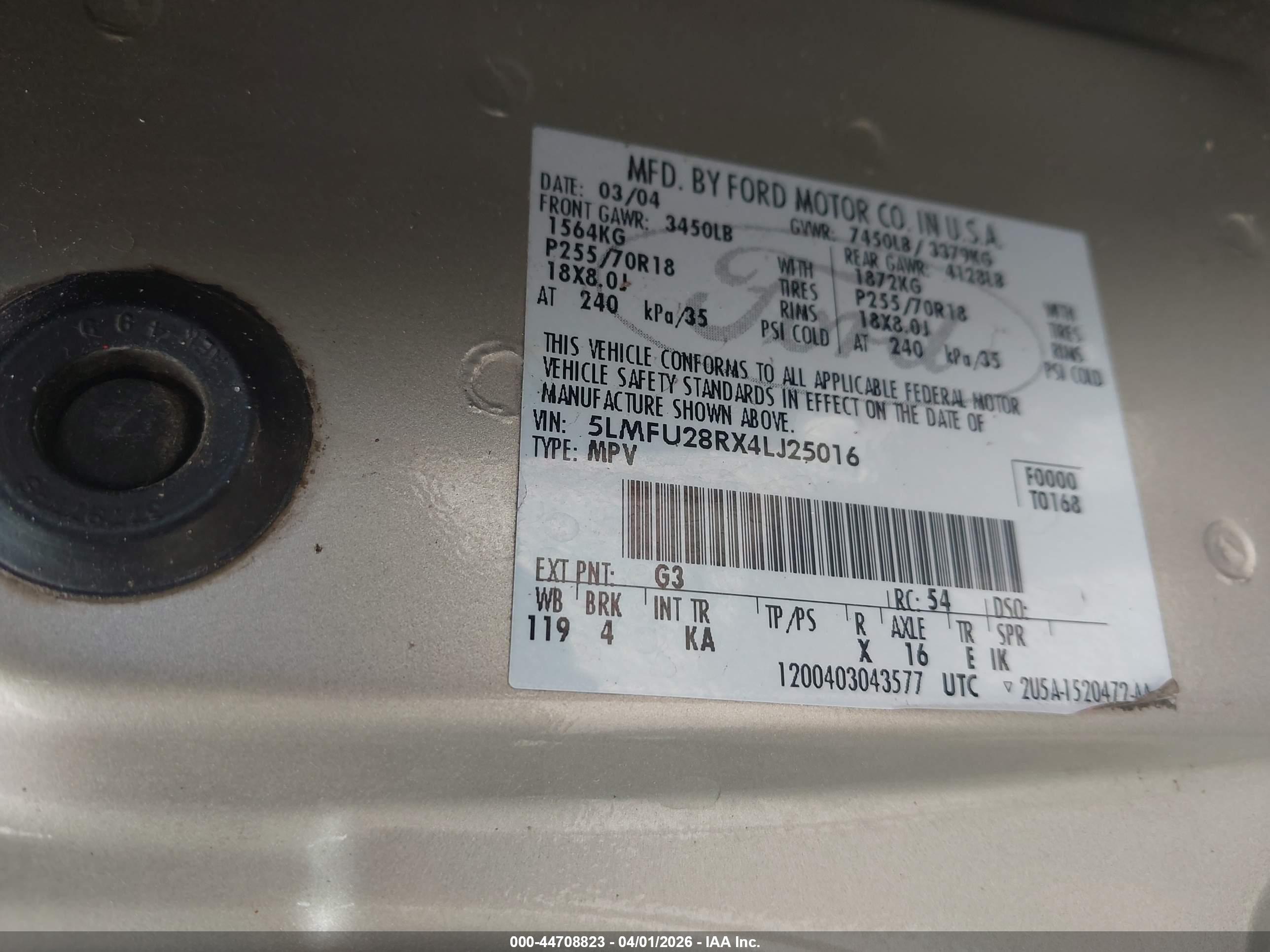 LINCOLN NAVIGATOR image 9