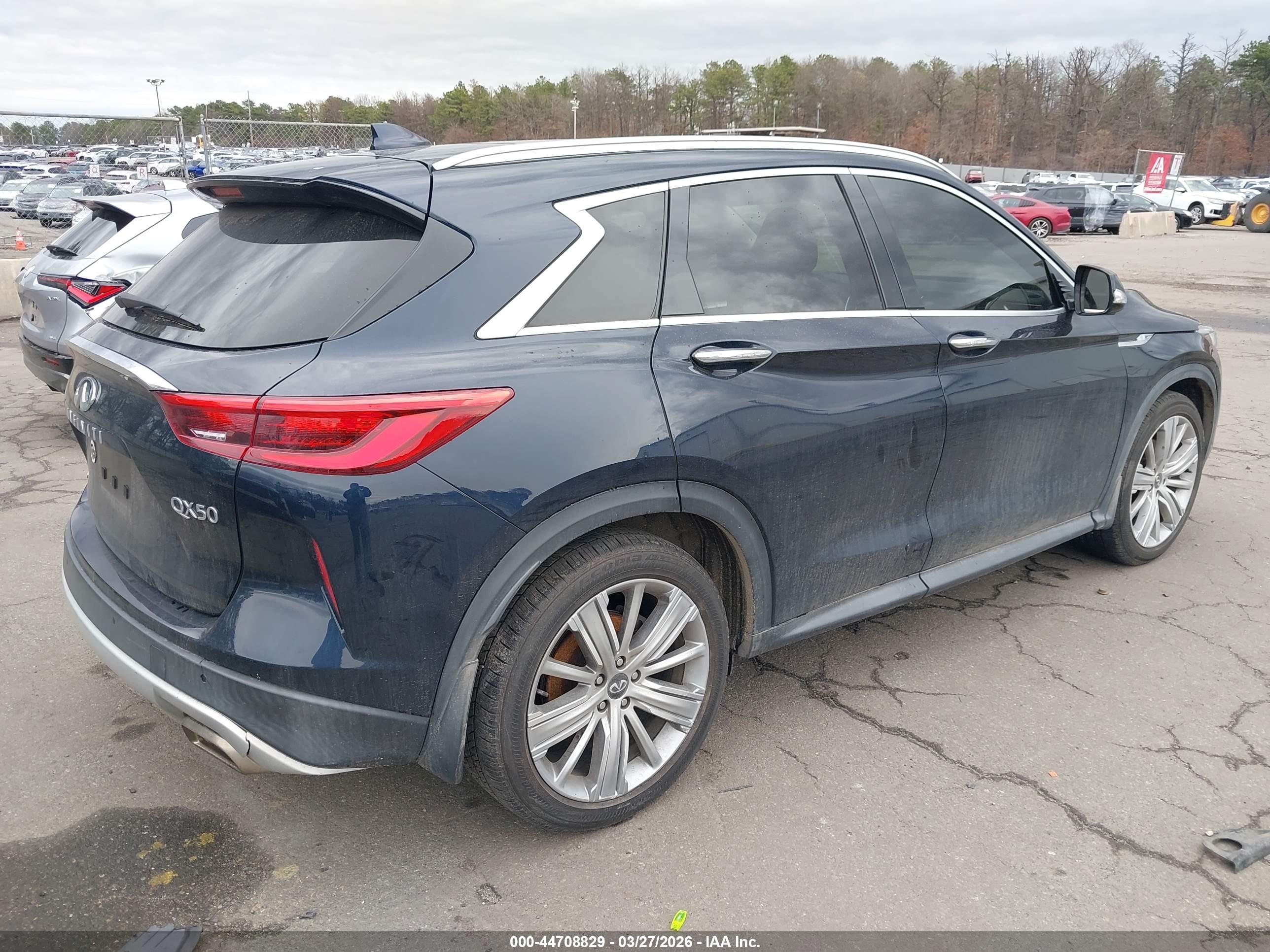 INFINITI QX50 image 4
