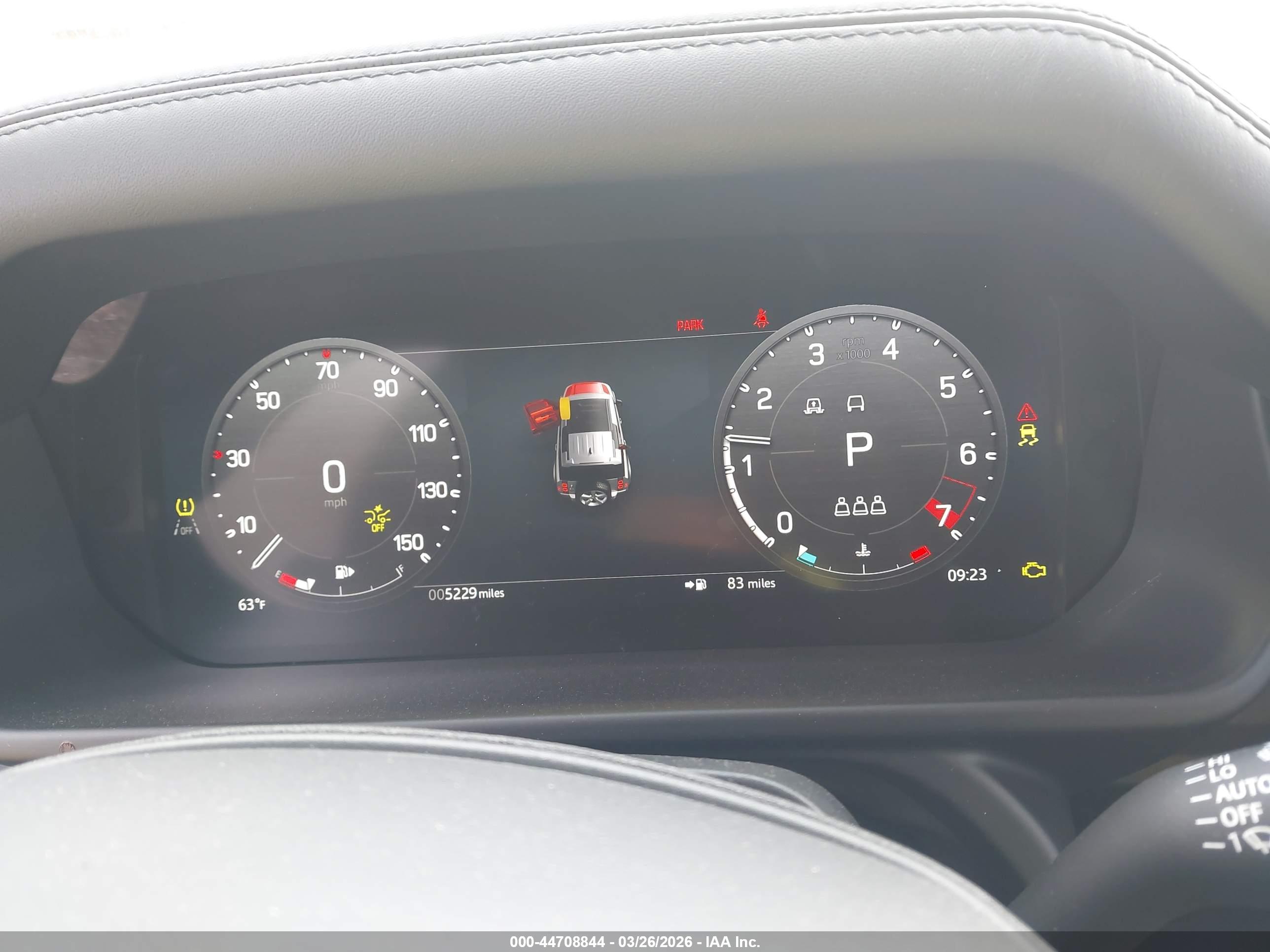 LAND ROVER image 7