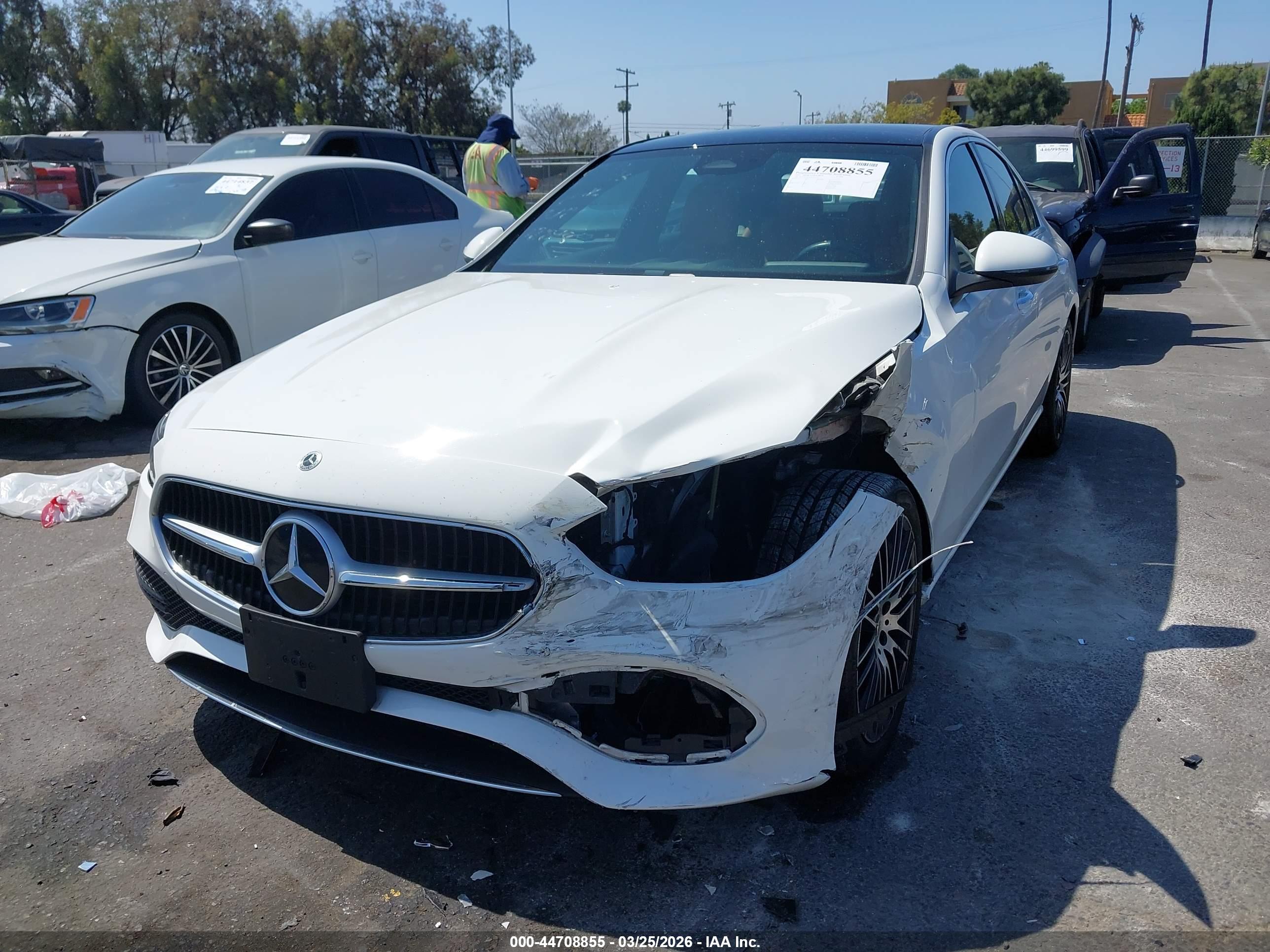 MERCEDES-BENZ C image 2
