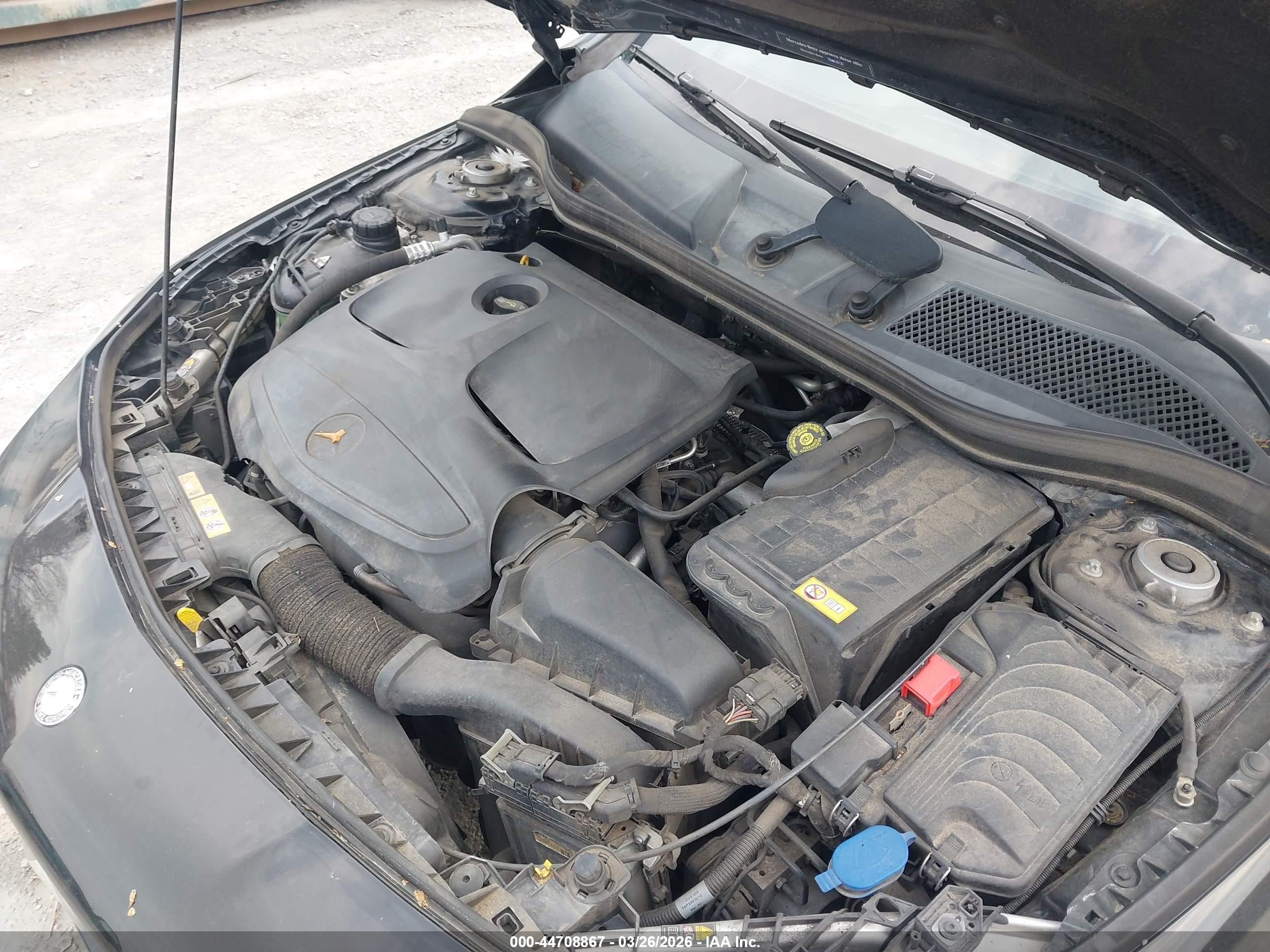 MERCEDES-BENZ CLA image 10