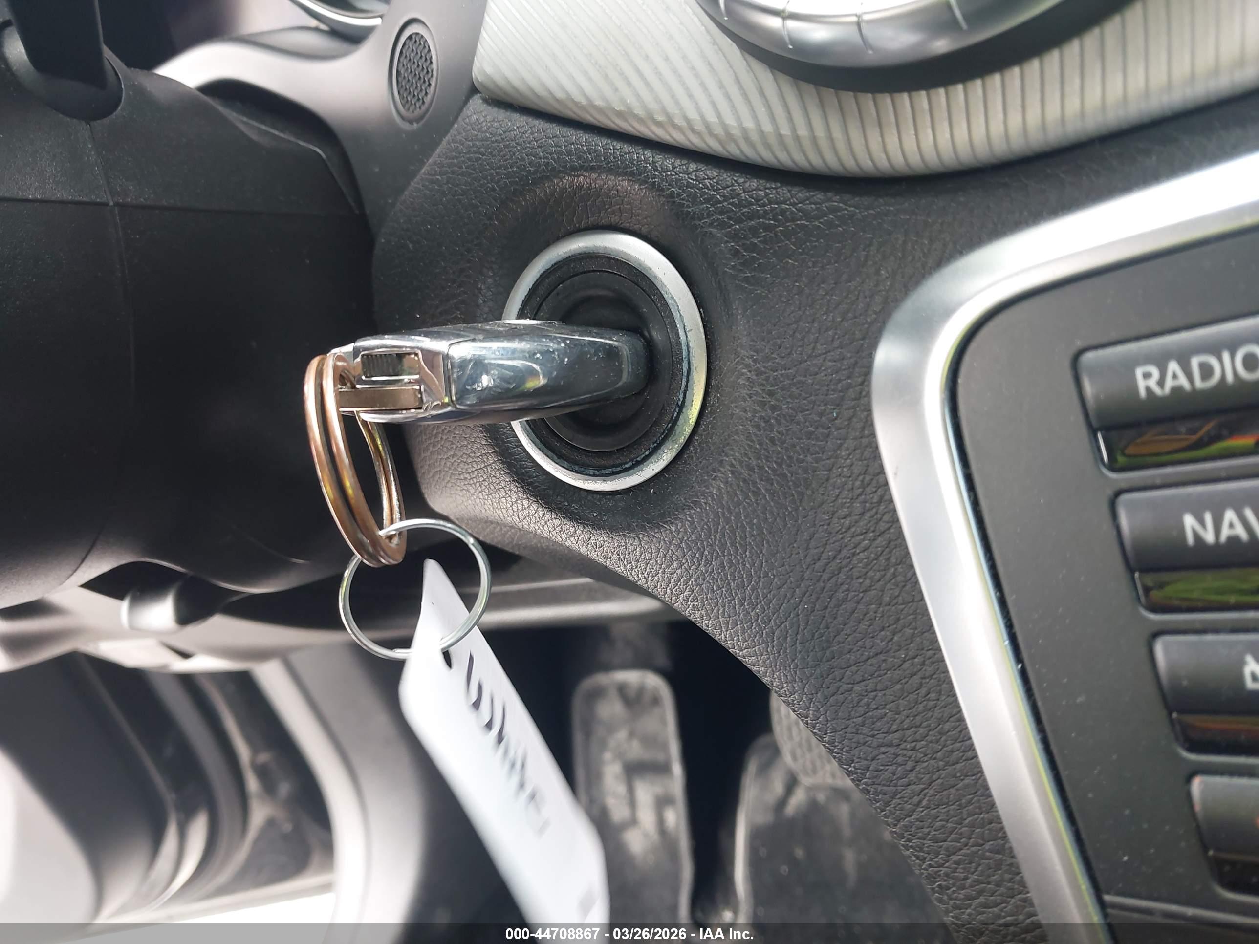 MERCEDES-BENZ CLA image 11