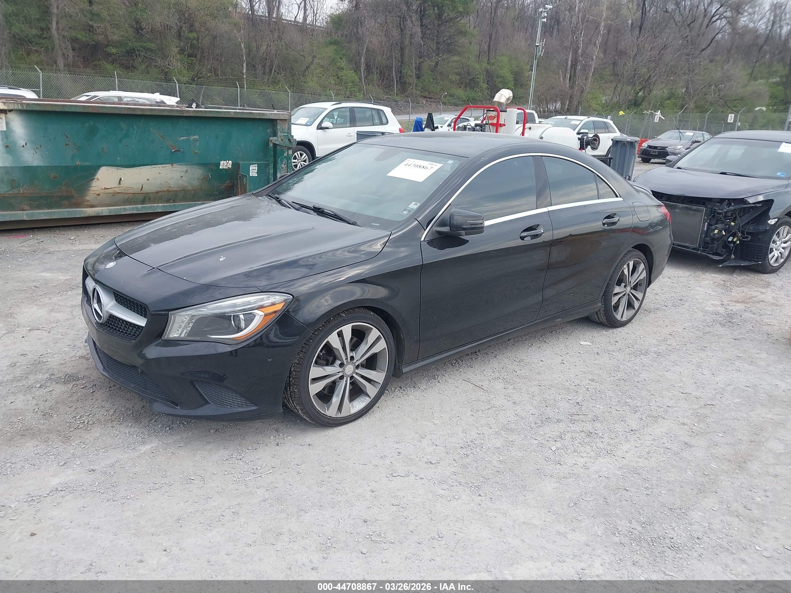 MERCEDES-BENZ CLA image 2