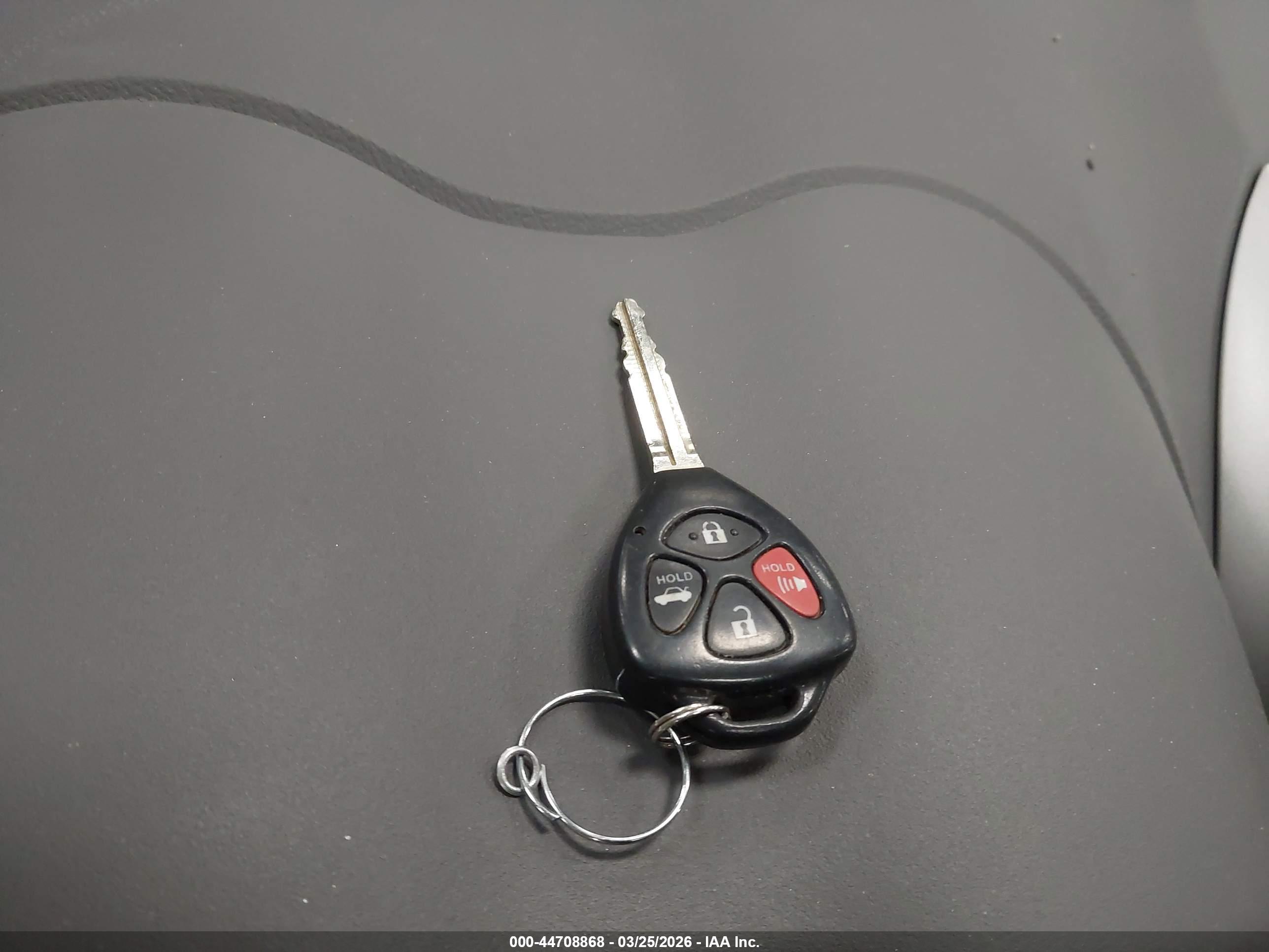 TOYOTA COROLLA image 11