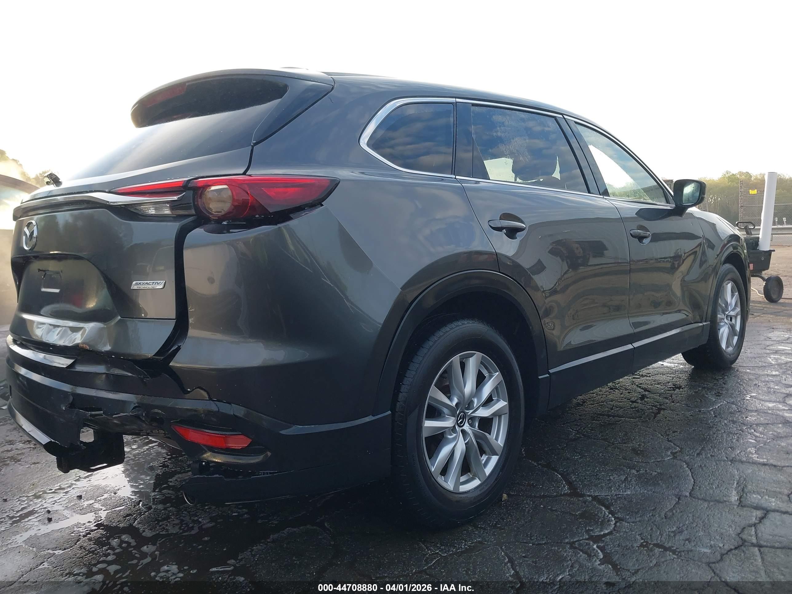 MAZDA CX-9 image 4