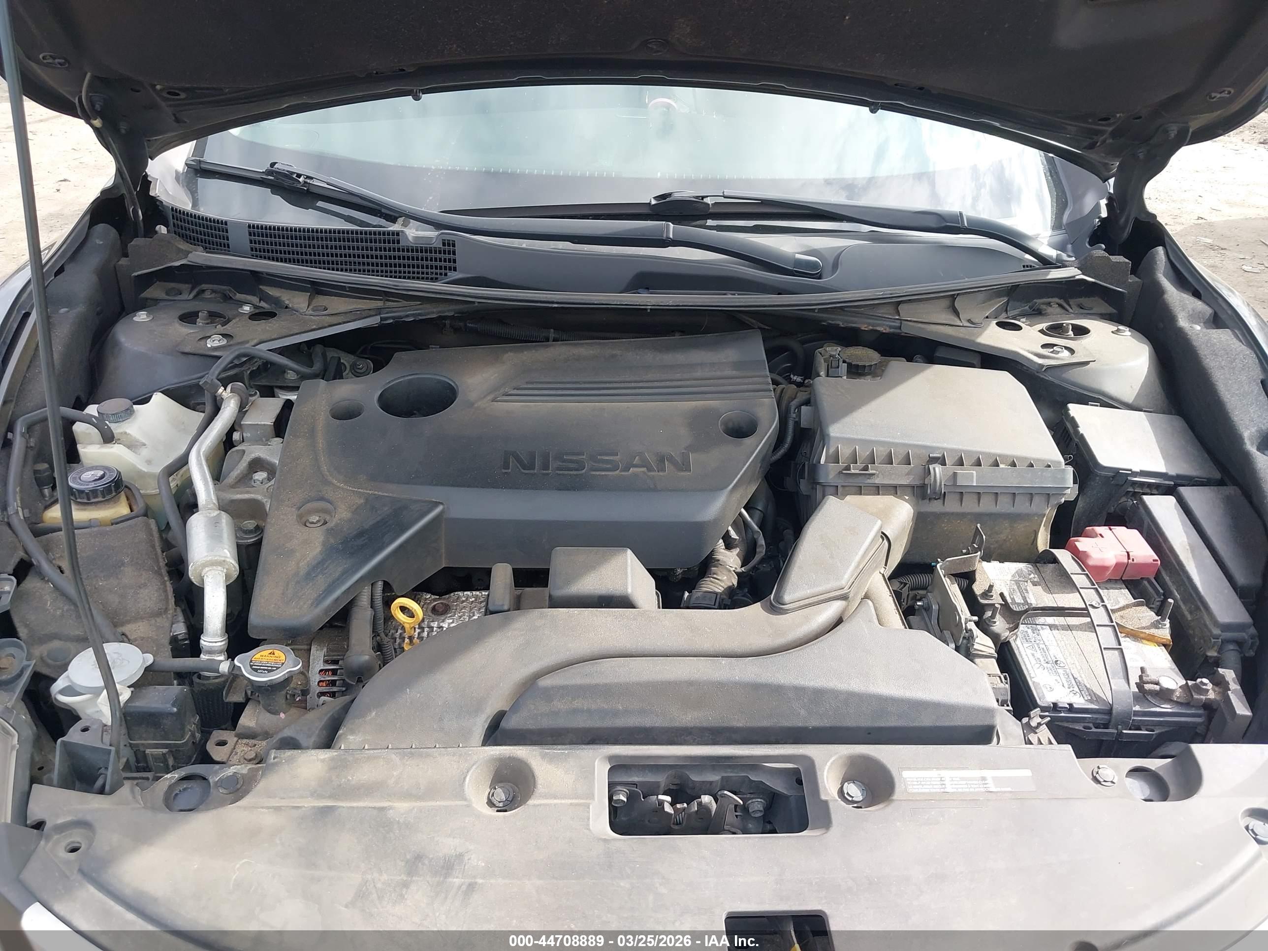 NISSAN ALTIMA image 10
