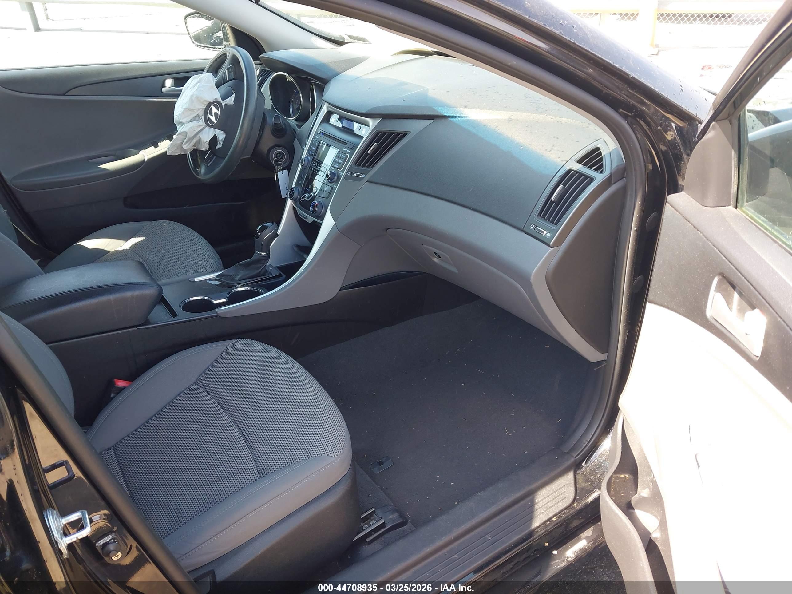 HYUNDAI SONATA image 5