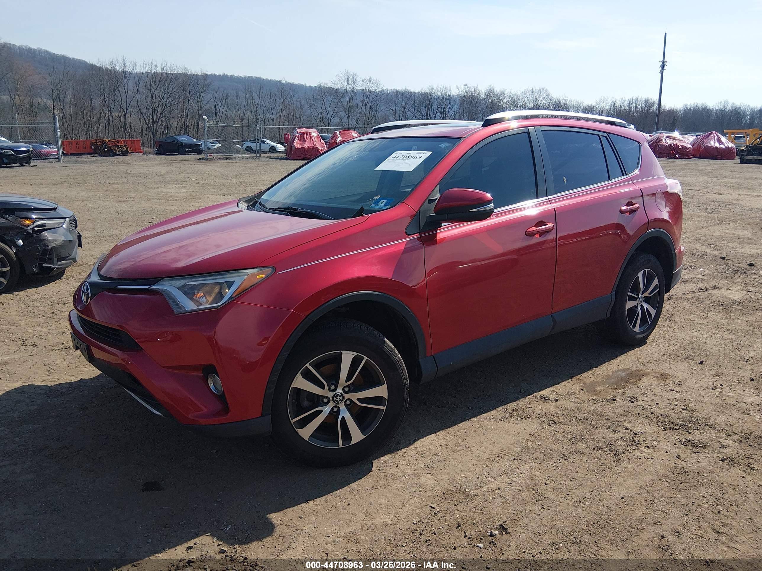 TOYOTA RAV4 image 2