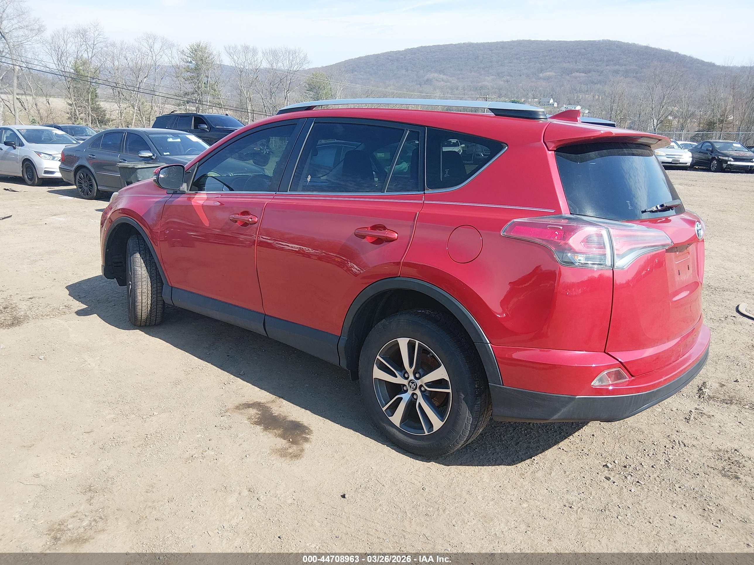 TOYOTA RAV4 image 3