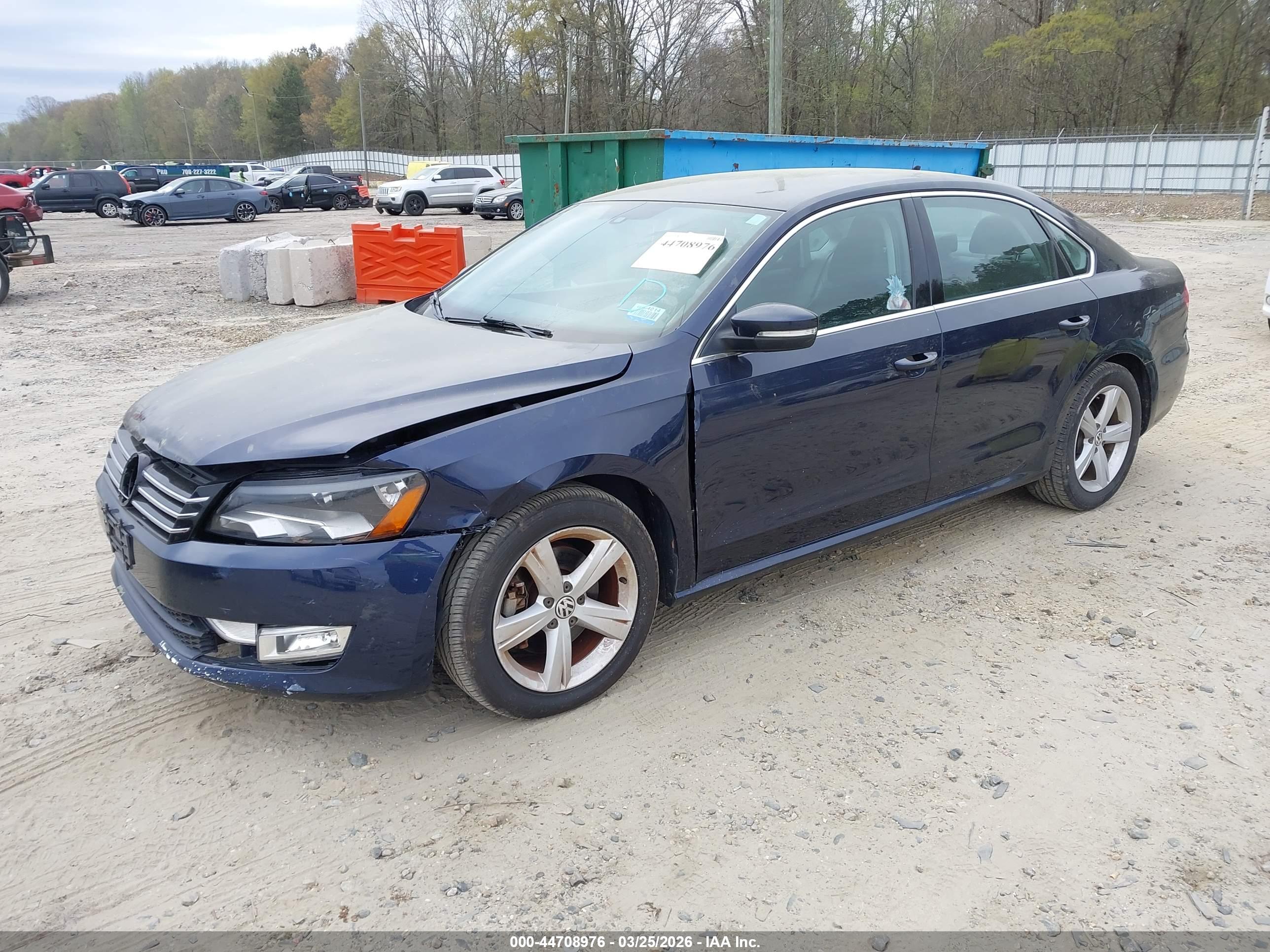 VOLKSWAGEN PASSAT image 2