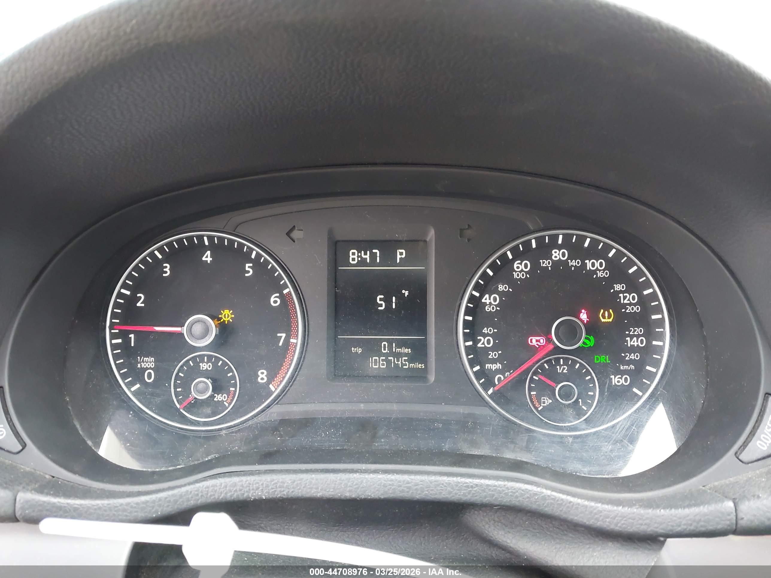 VOLKSWAGEN PASSAT image 7