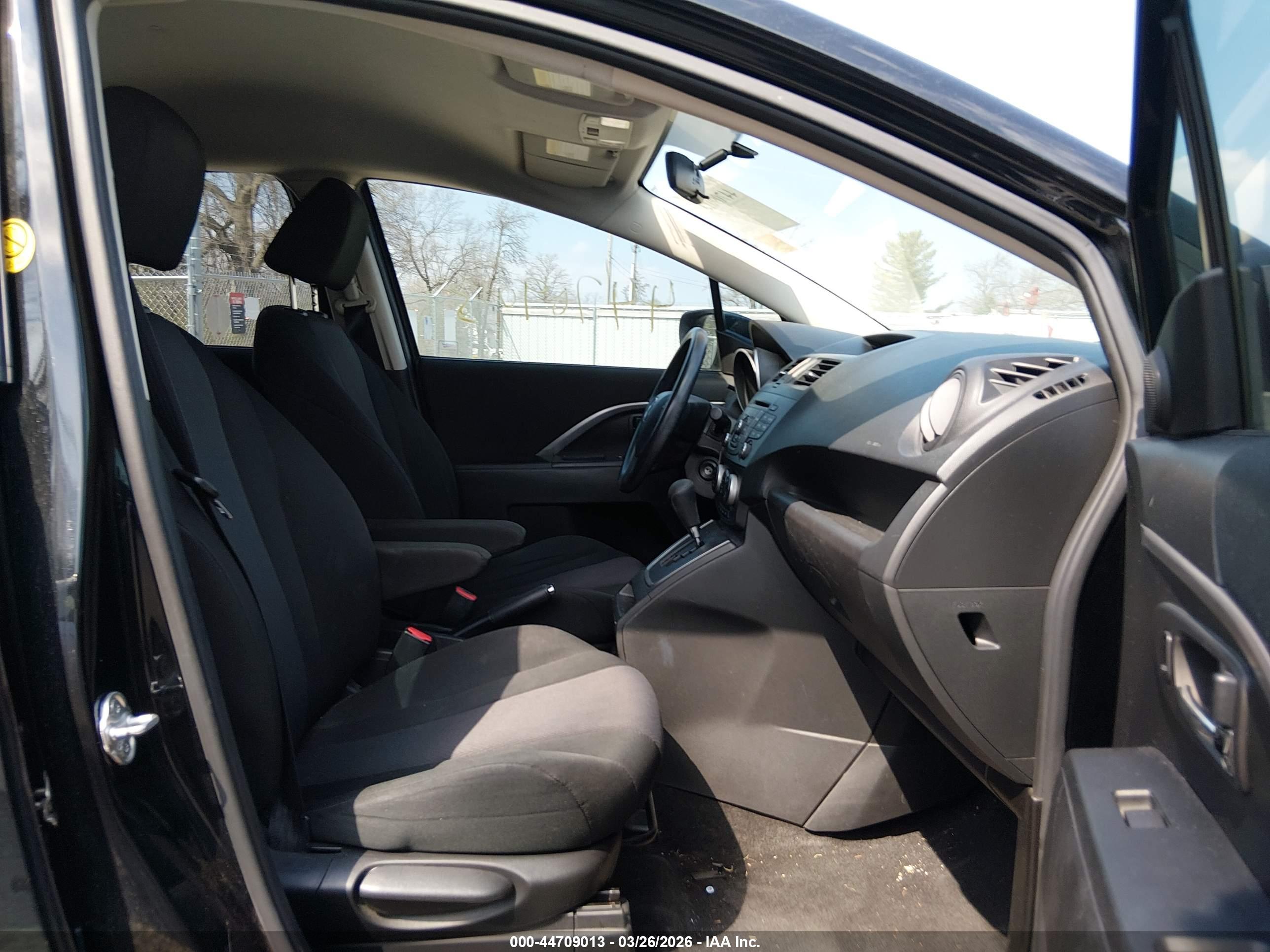 MAZDA MAZDA5 image 5