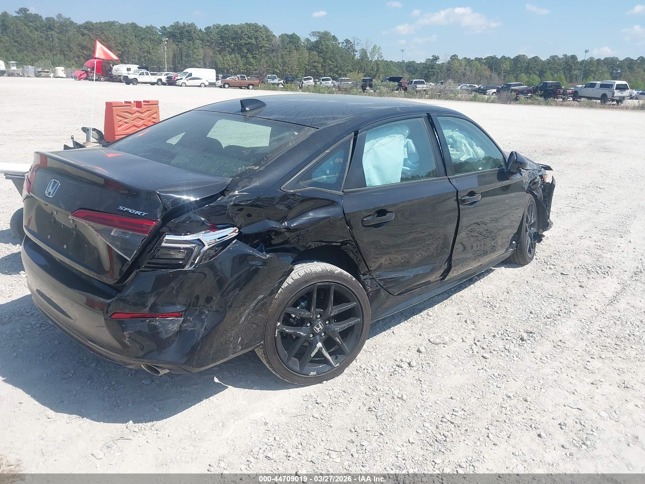 HONDA CIVIC image 4