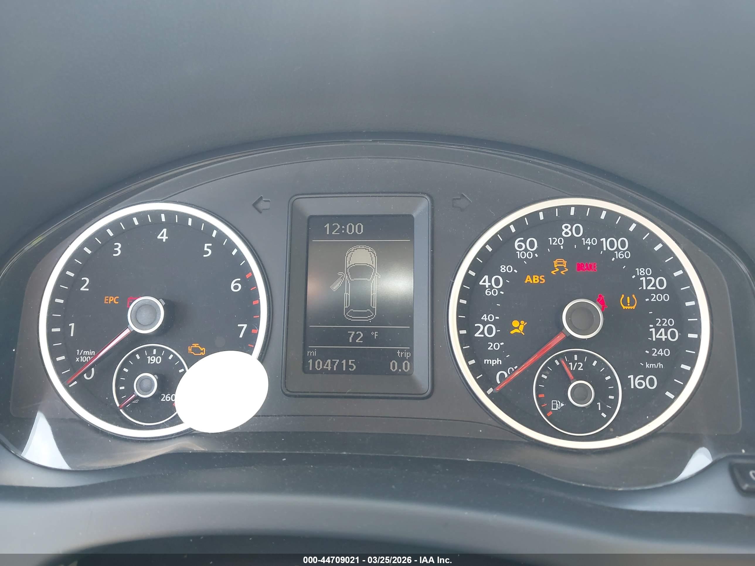 VOLKSWAGEN TIGUAN image 7