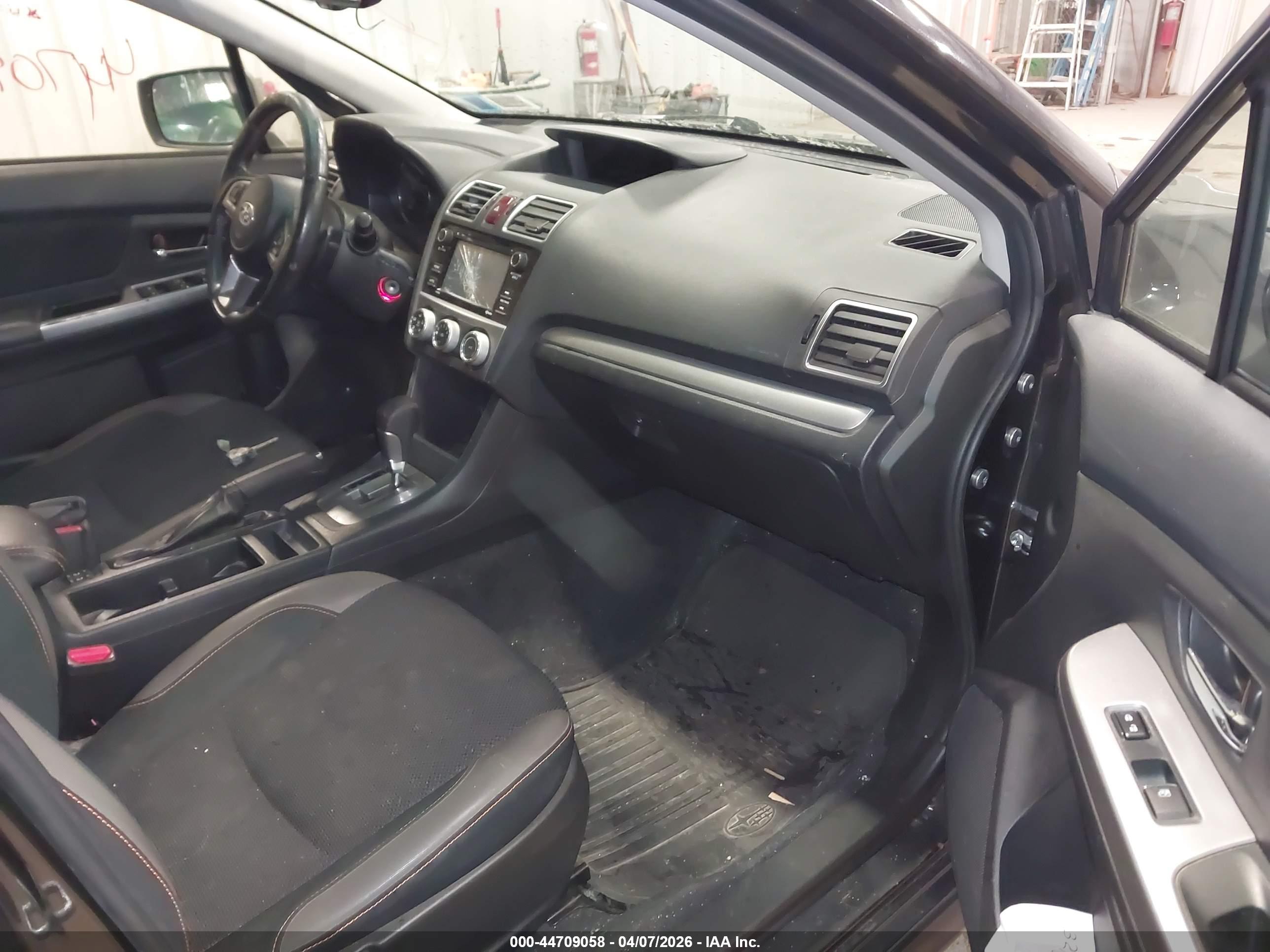 SUBARU CROSSTREK image 5