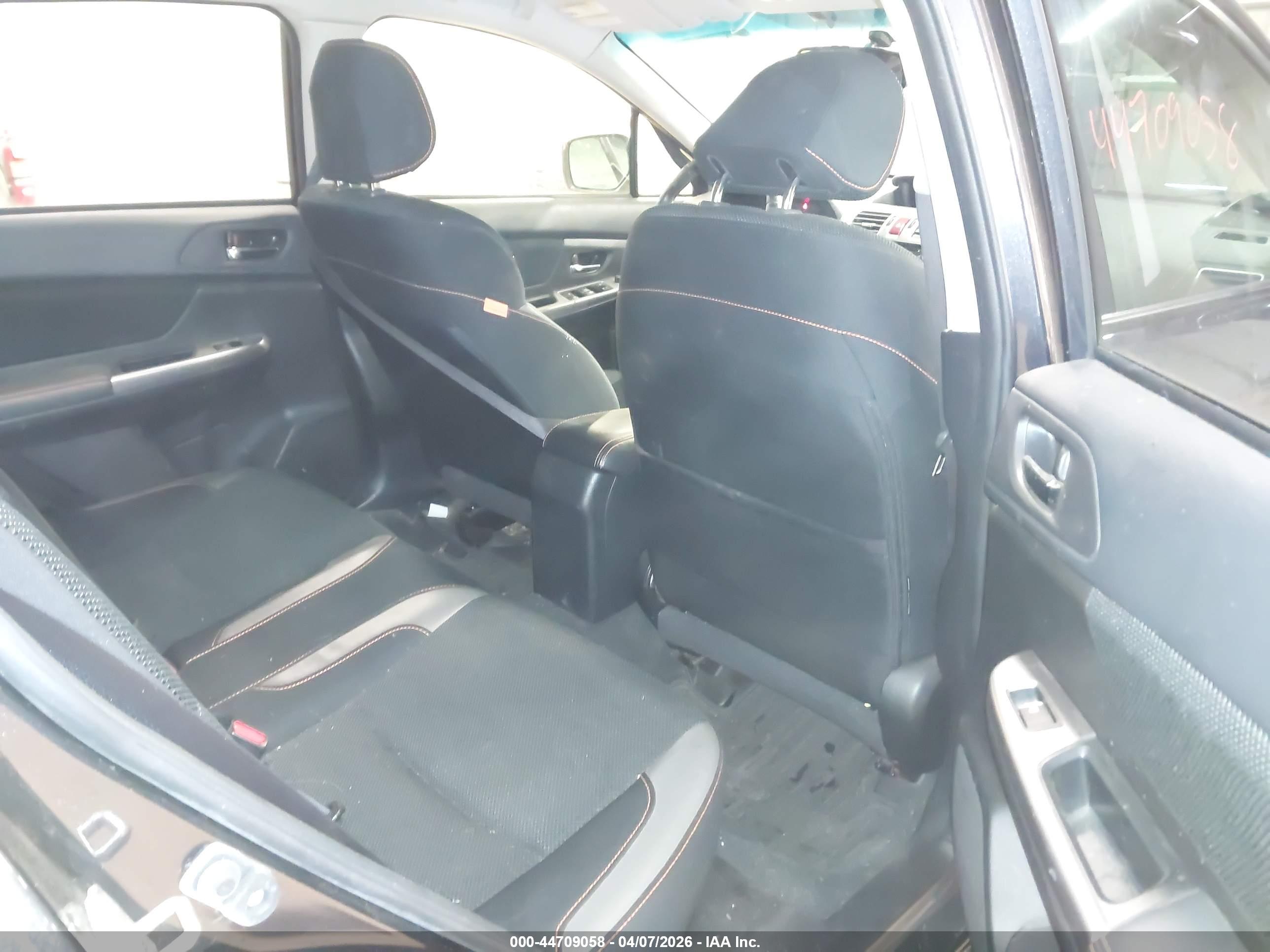 SUBARU CROSSTREK image 8