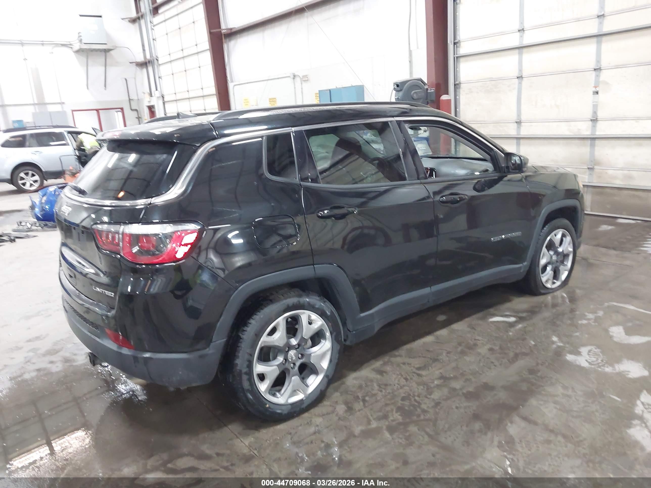 JEEP COMPASS image 4