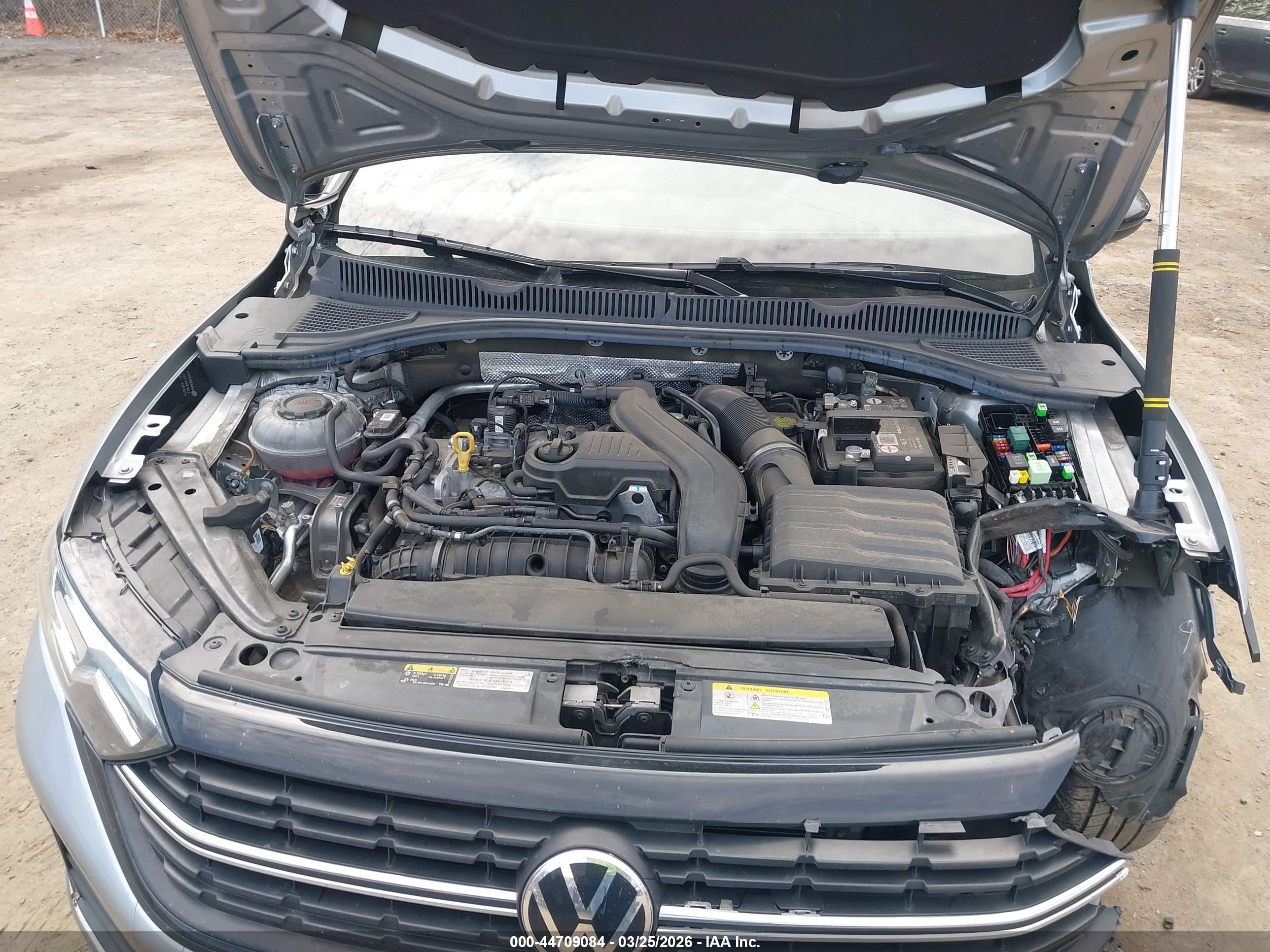 VOLKSWAGEN JETTA image 10