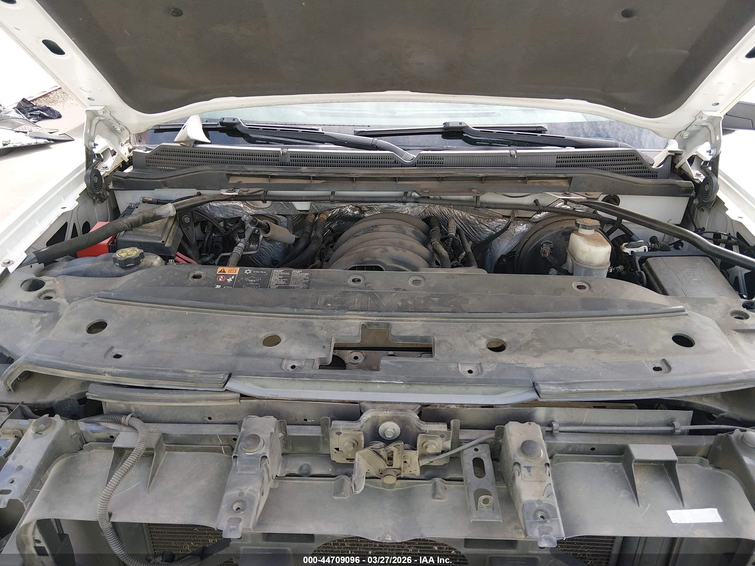 GMC SIERRA image 10
