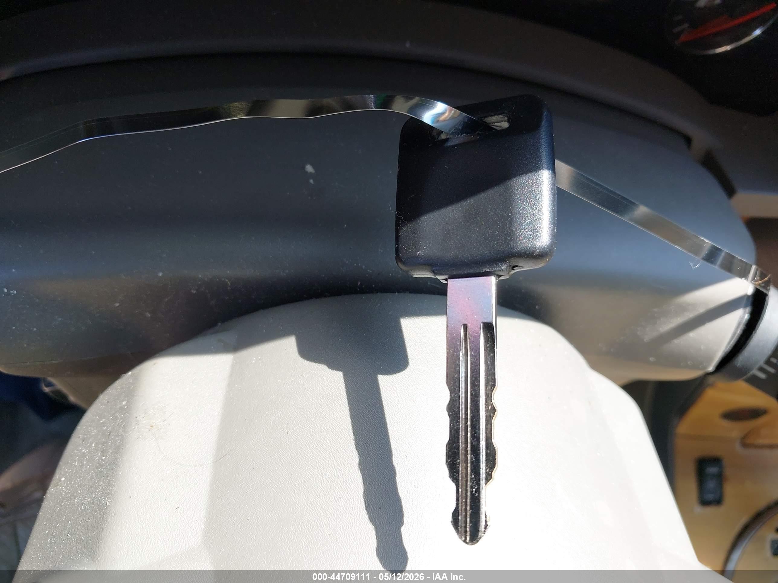 INFINITI FX35 image 11