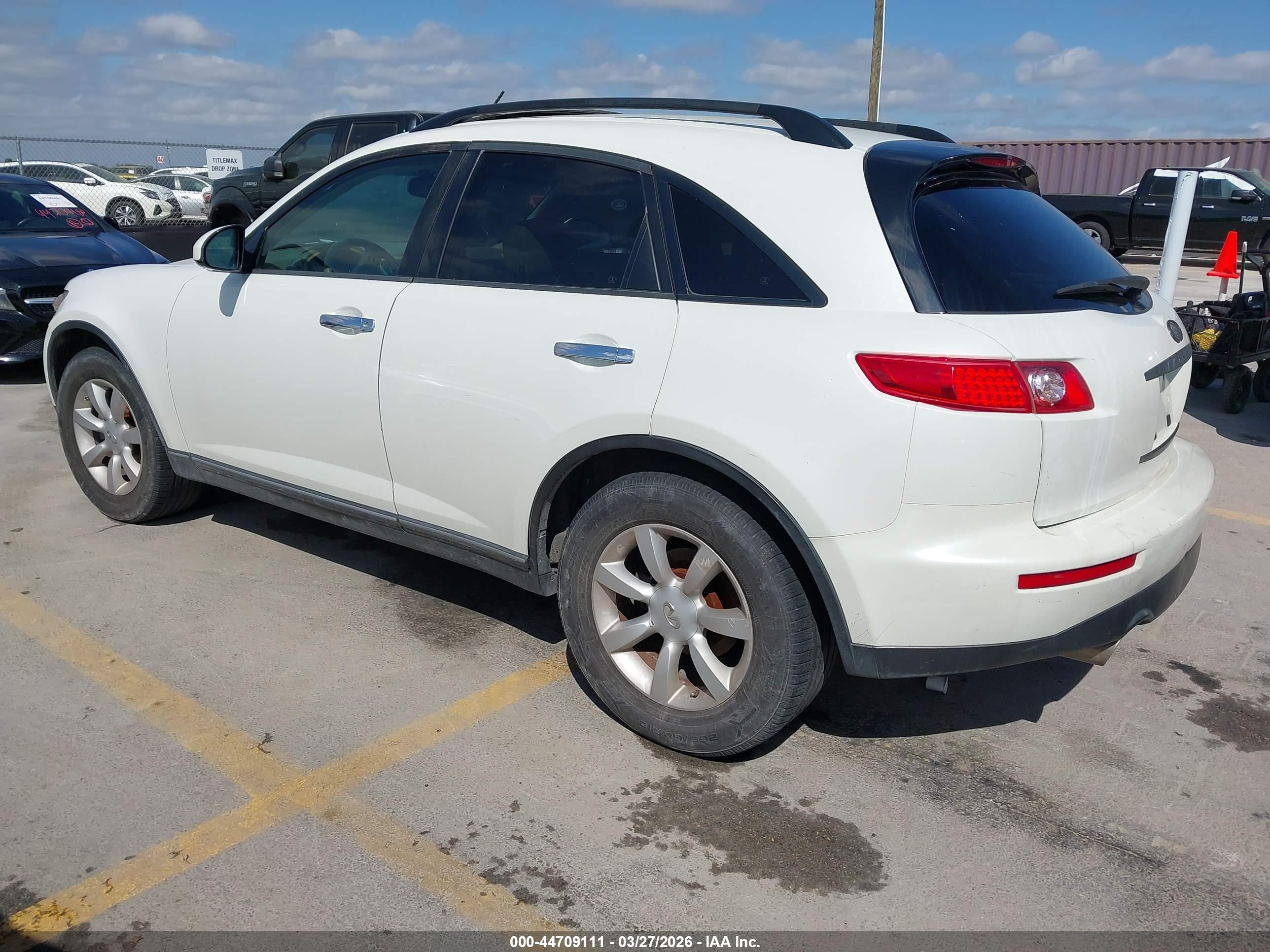 INFINITI FX35 image 3