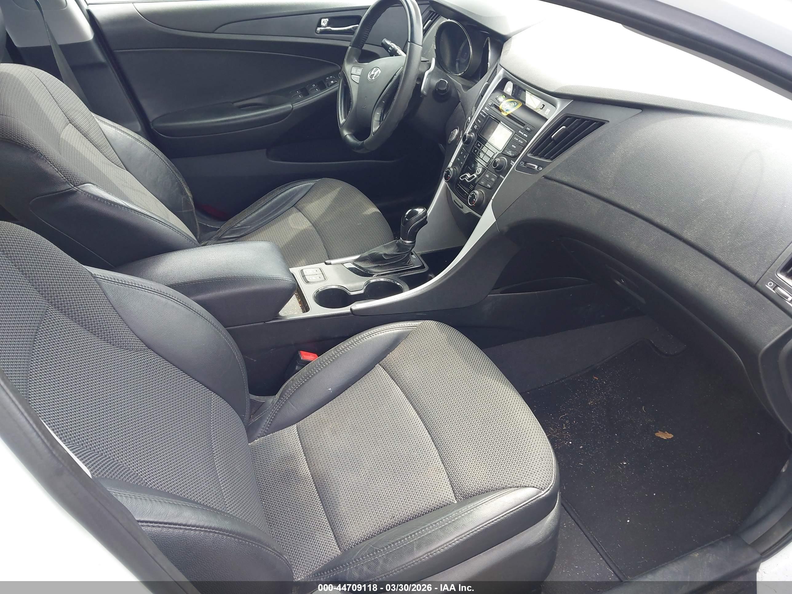 HYUNDAI SONATA image 5