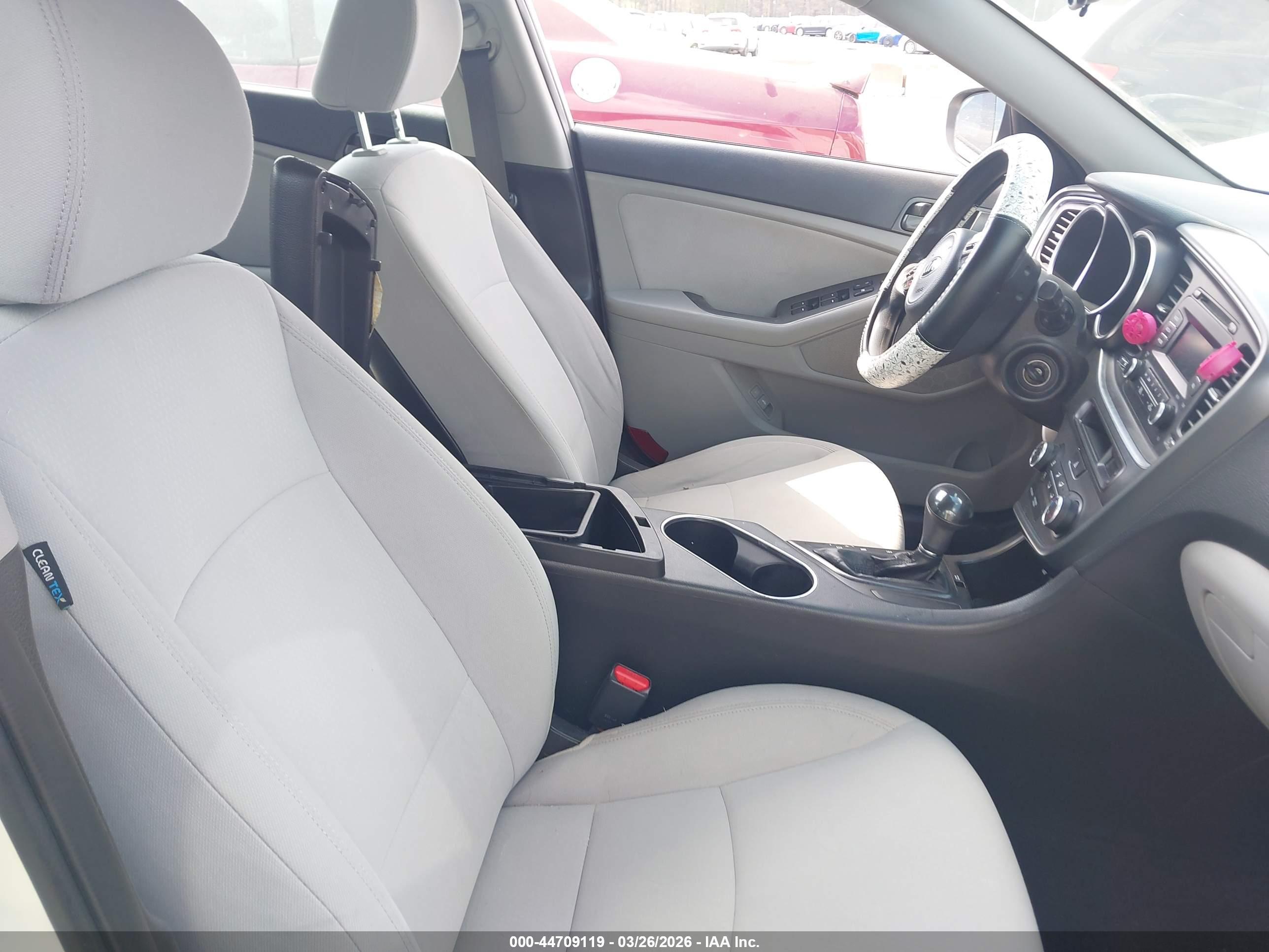KIA OPTIMA image 5