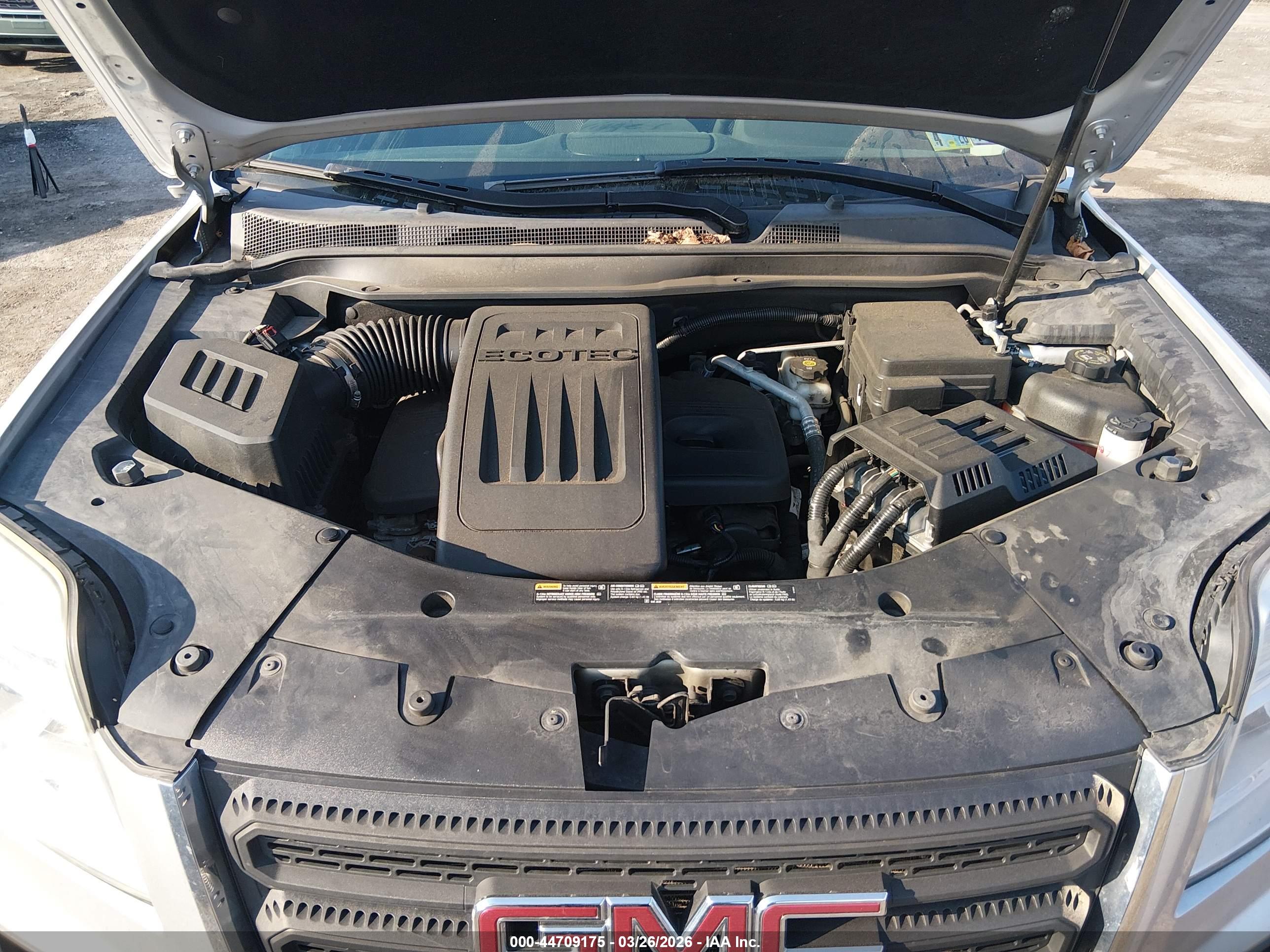GMC TERRAIN image 10