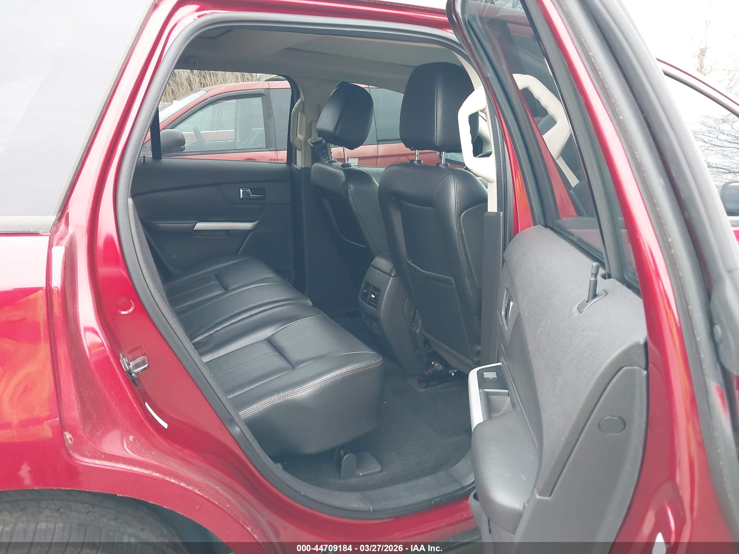 FORD EDGE image 8