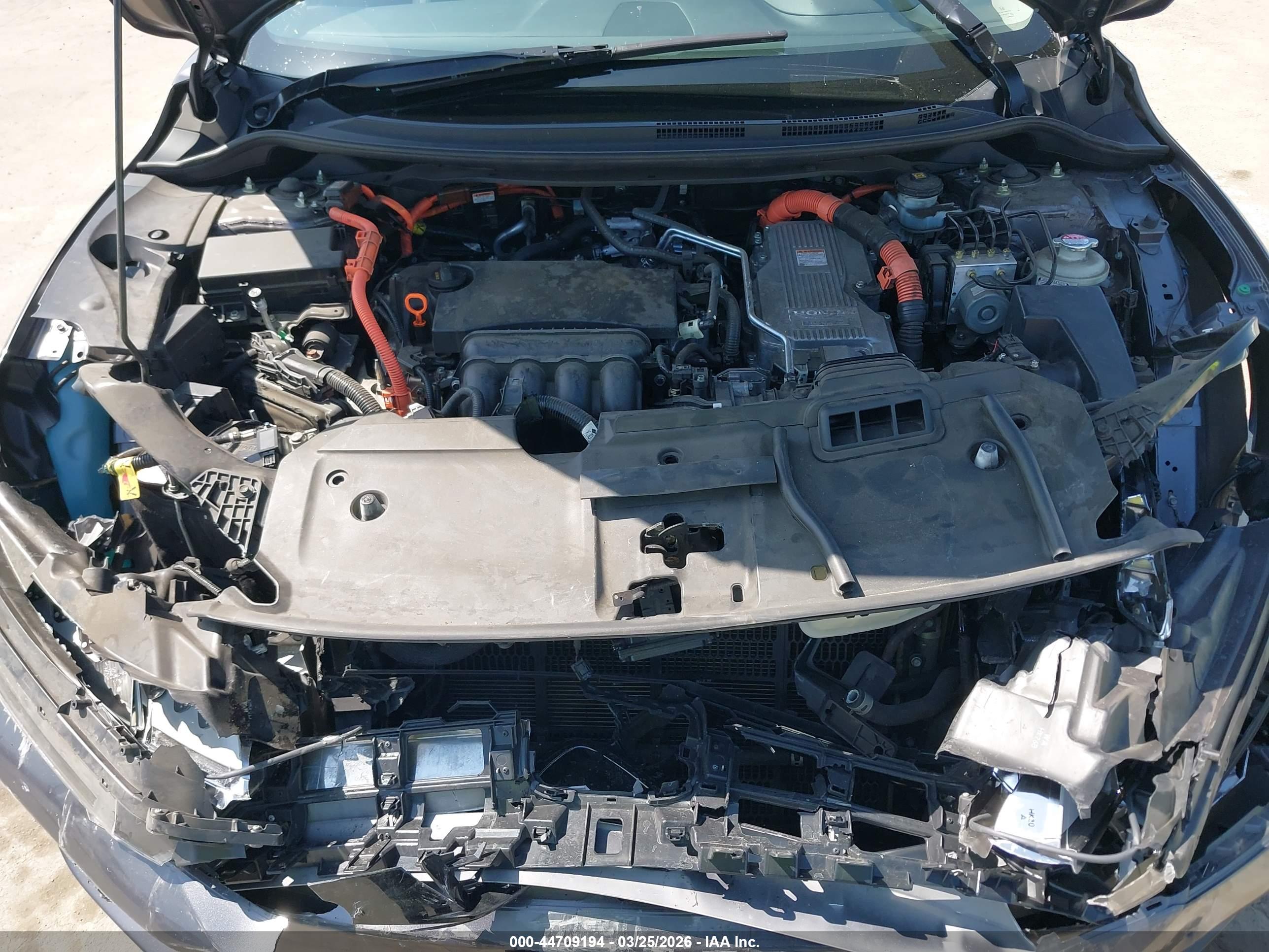 HONDA CLARITY image 10
