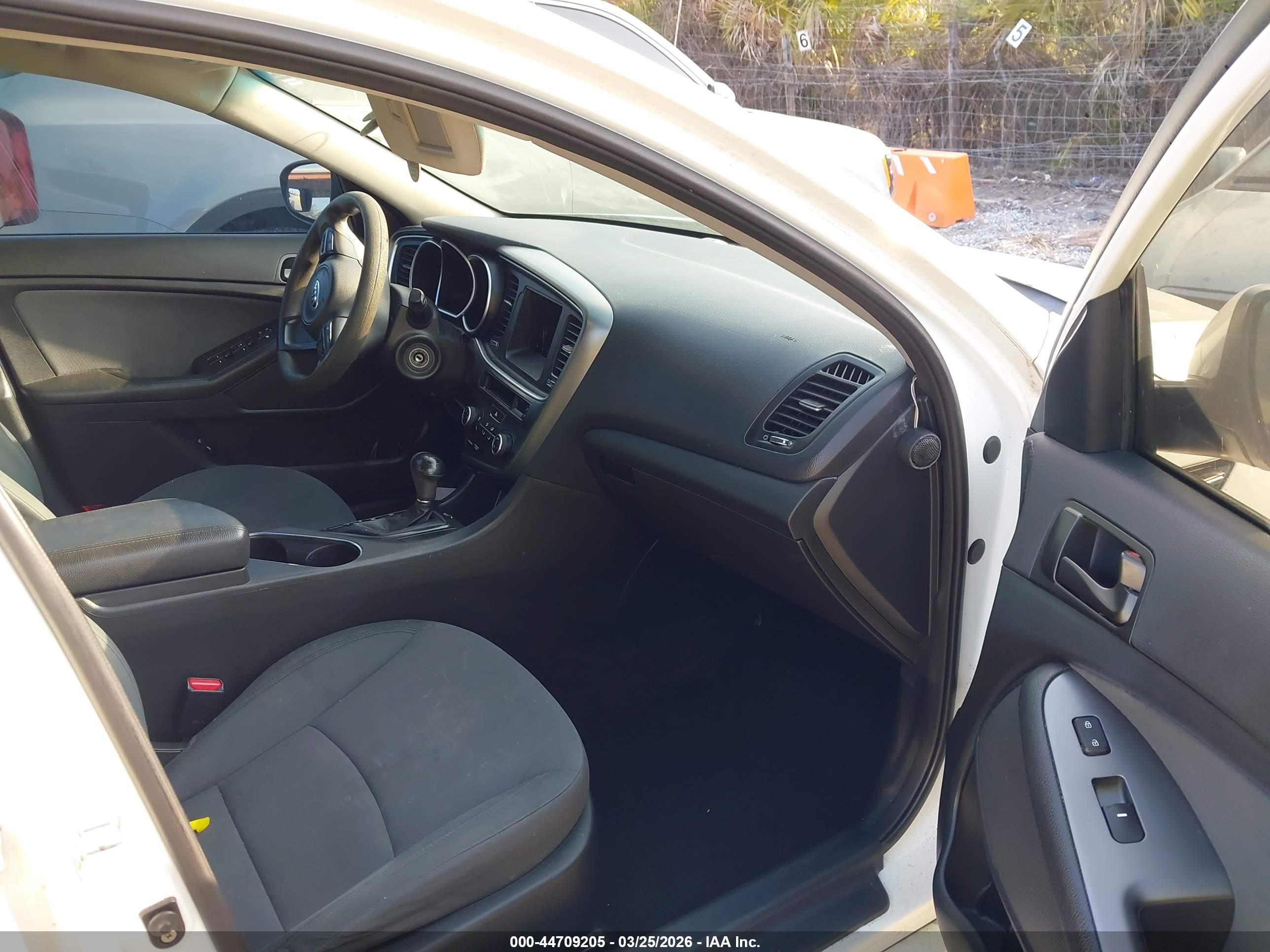 KIA OPTIMA image 5