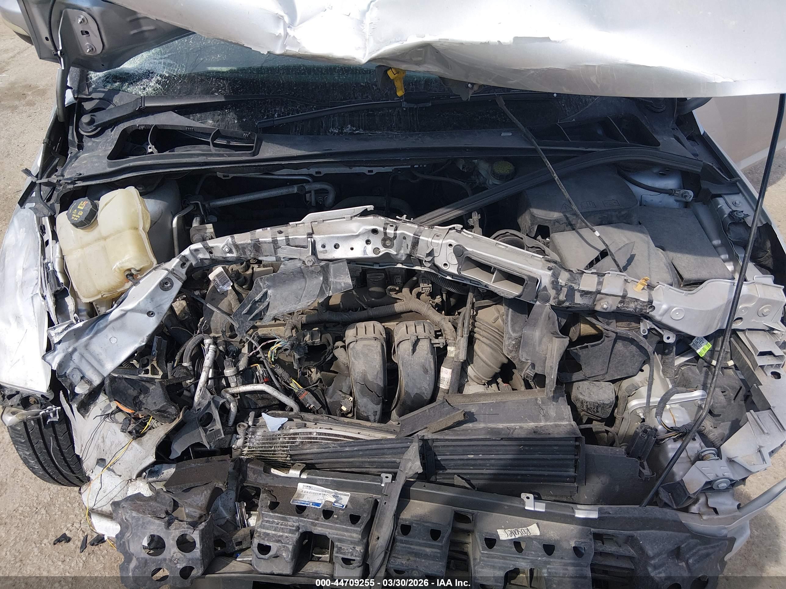 FORD FOCUS image 10