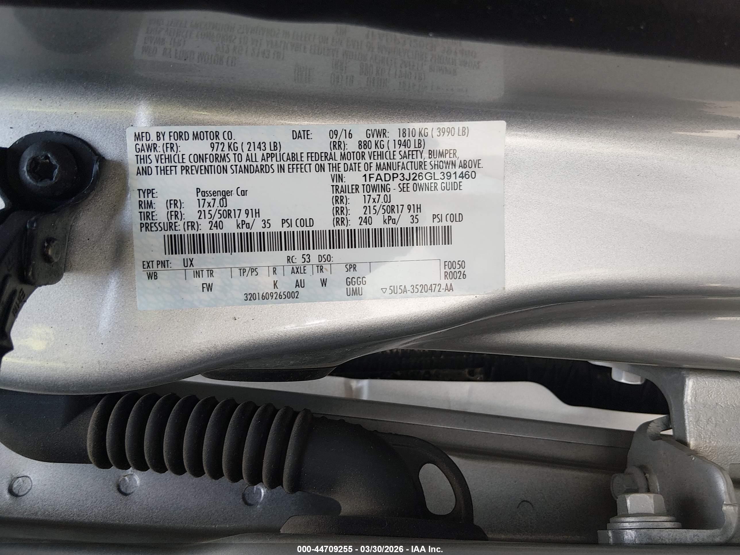 FORD FOCUS image 9