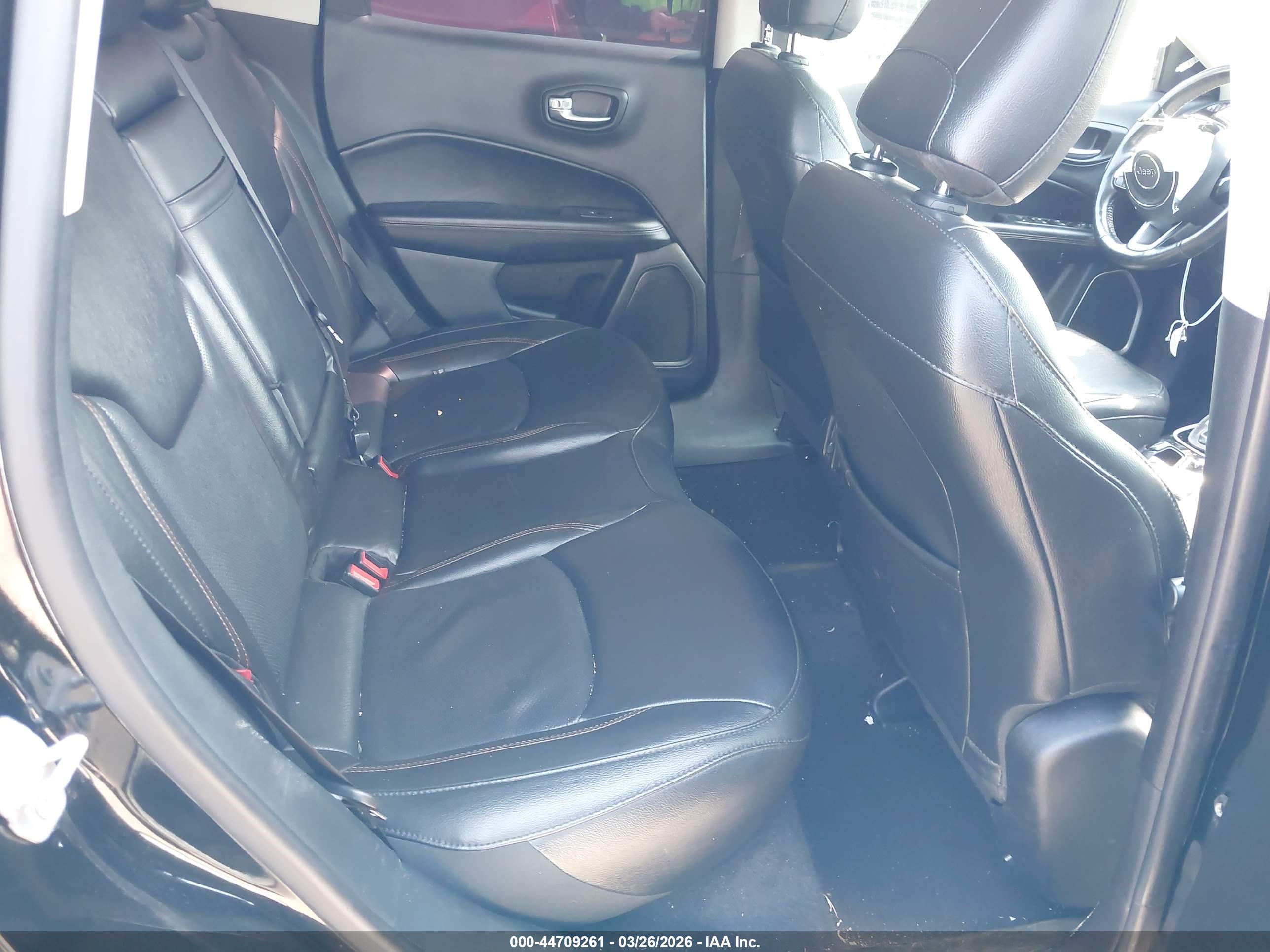 JEEP COMPASS image 8