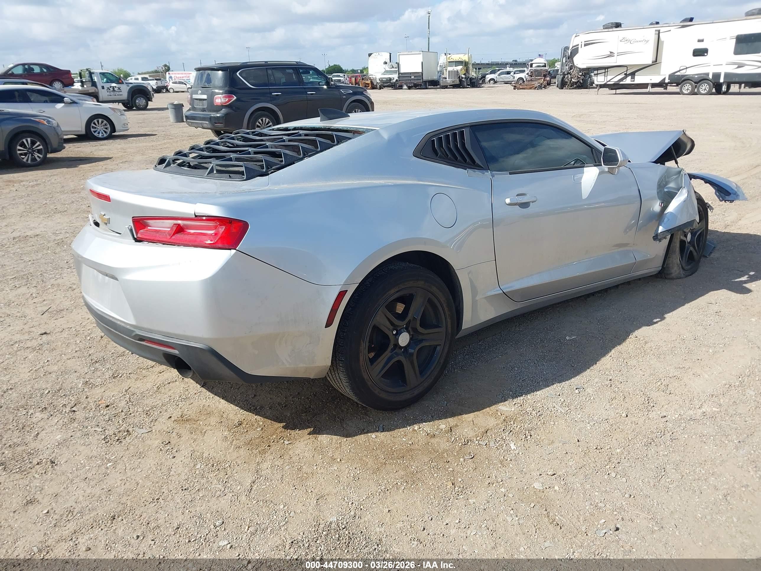 CHEVROLET CAMARO image 4