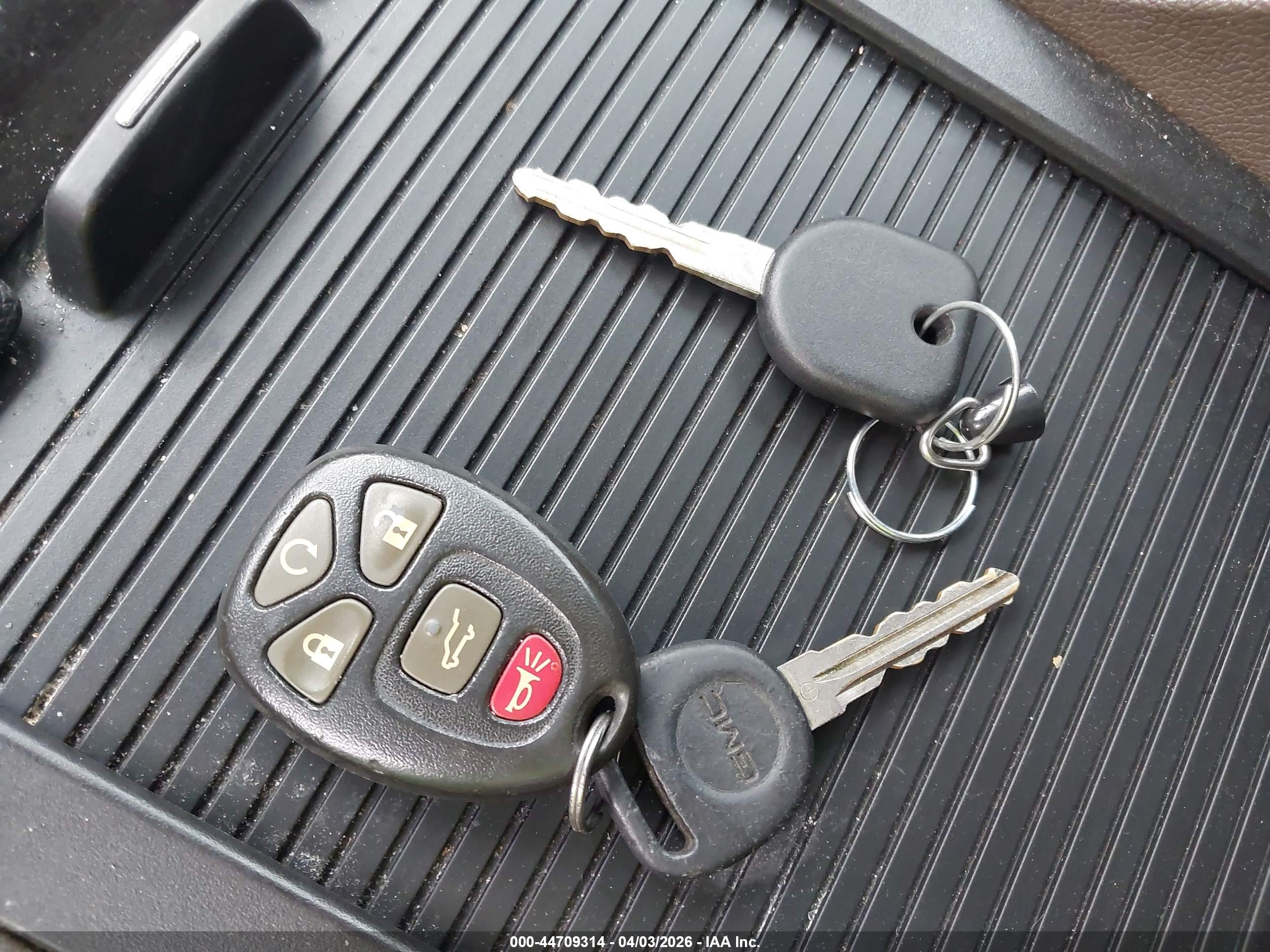 GMC ACADIA image 11