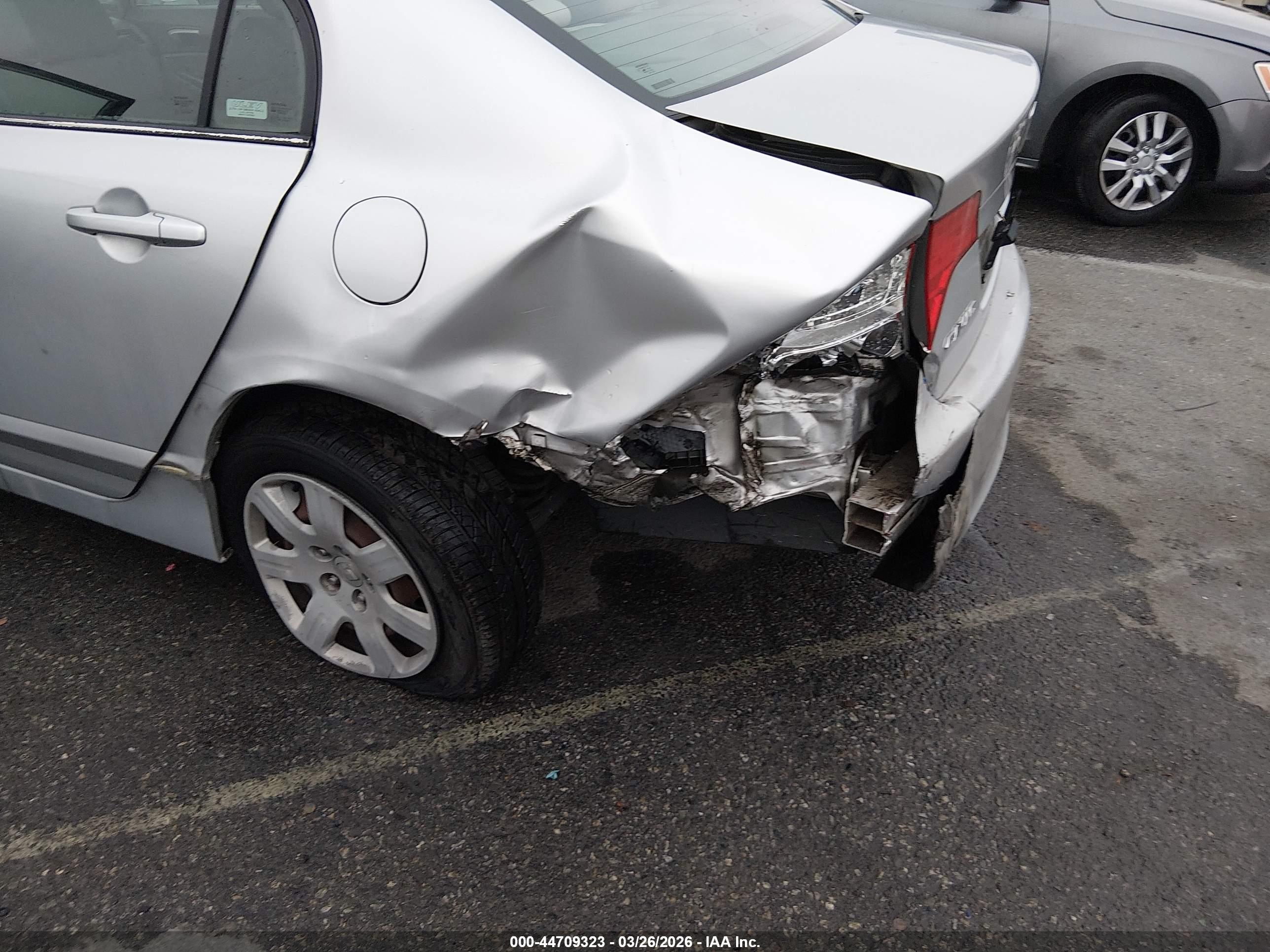 HONDA CIVIC image 6