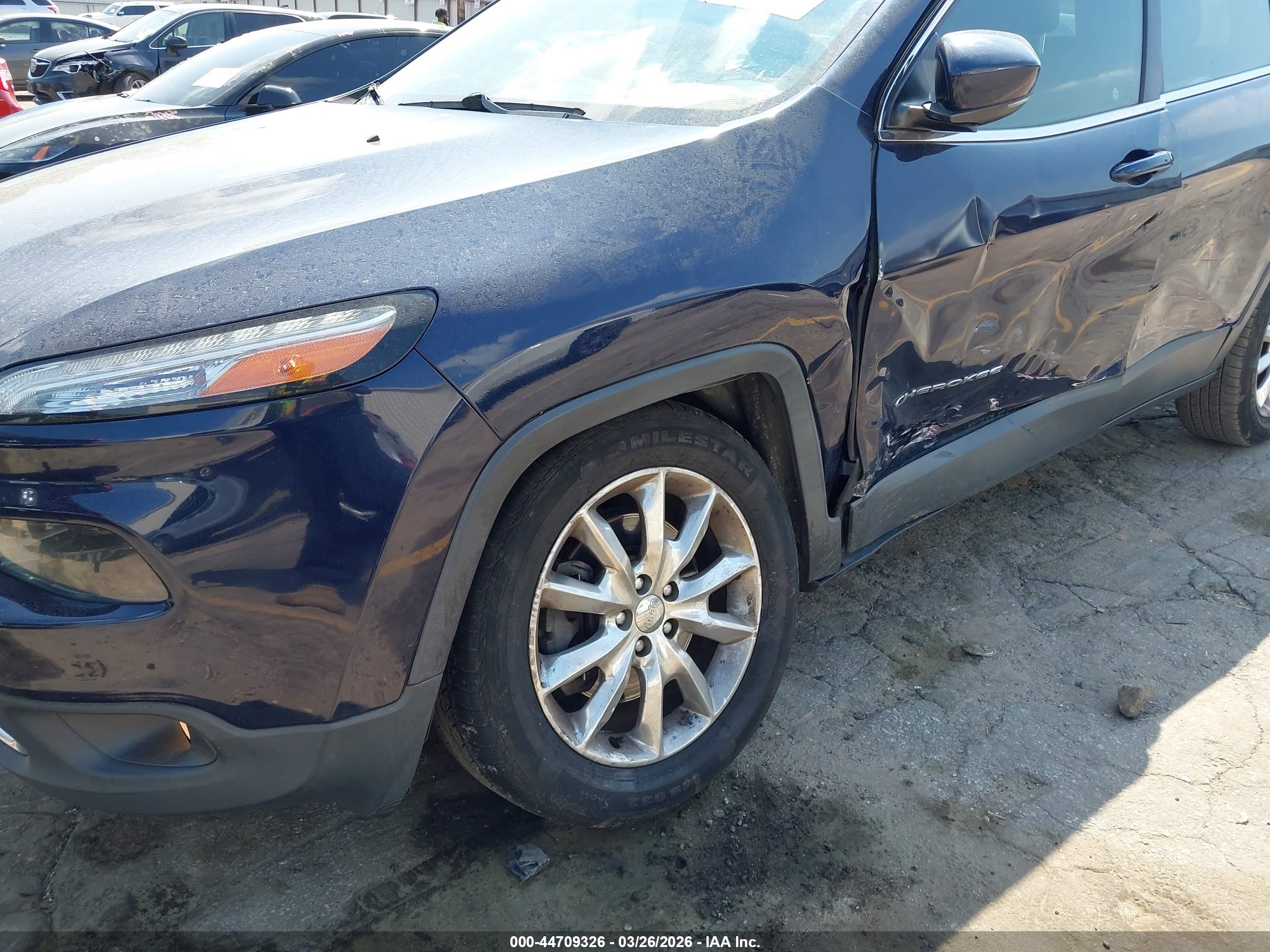 JEEP CHEROKEE image 6