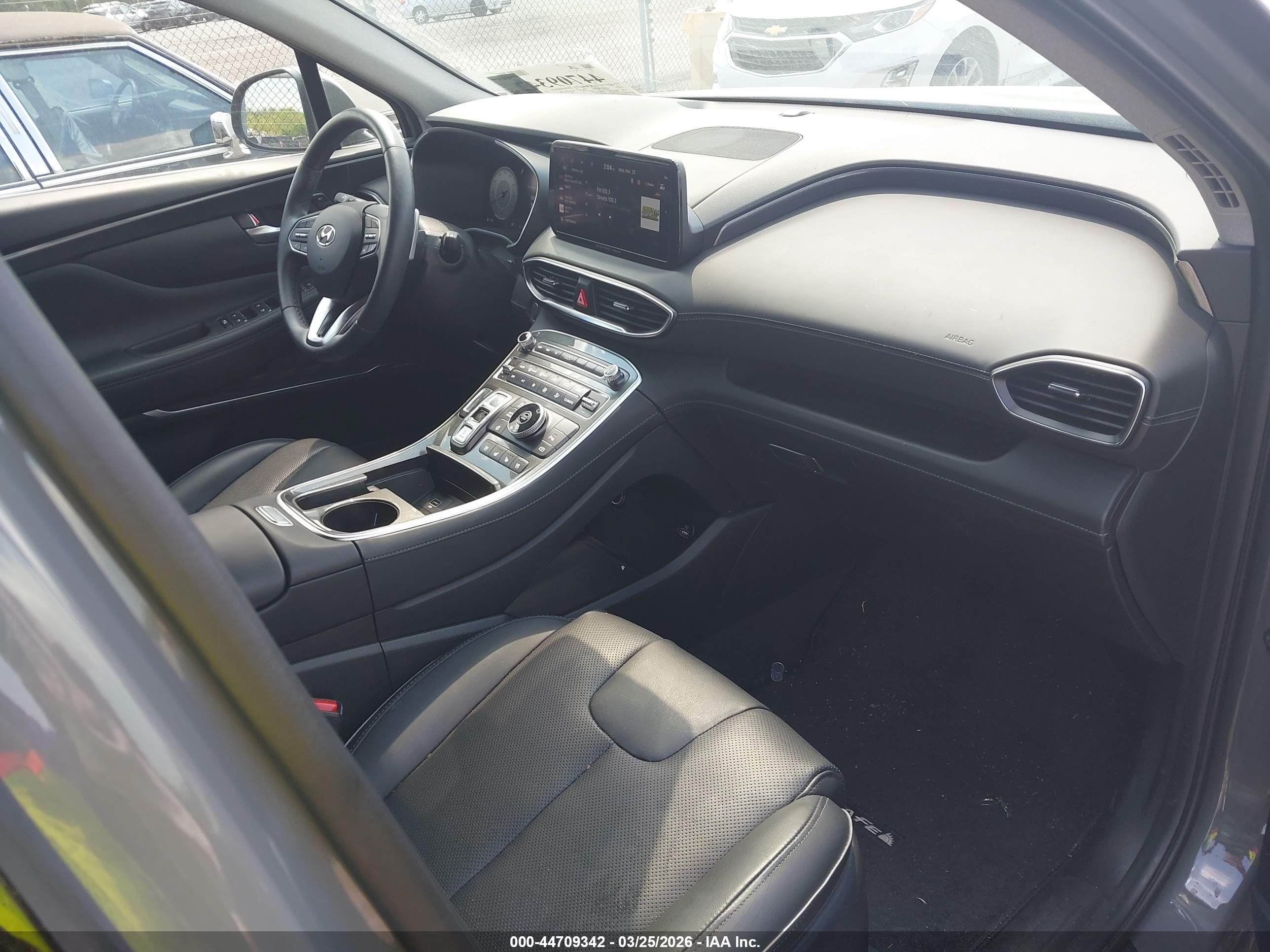 HYUNDAI SANTA image 5