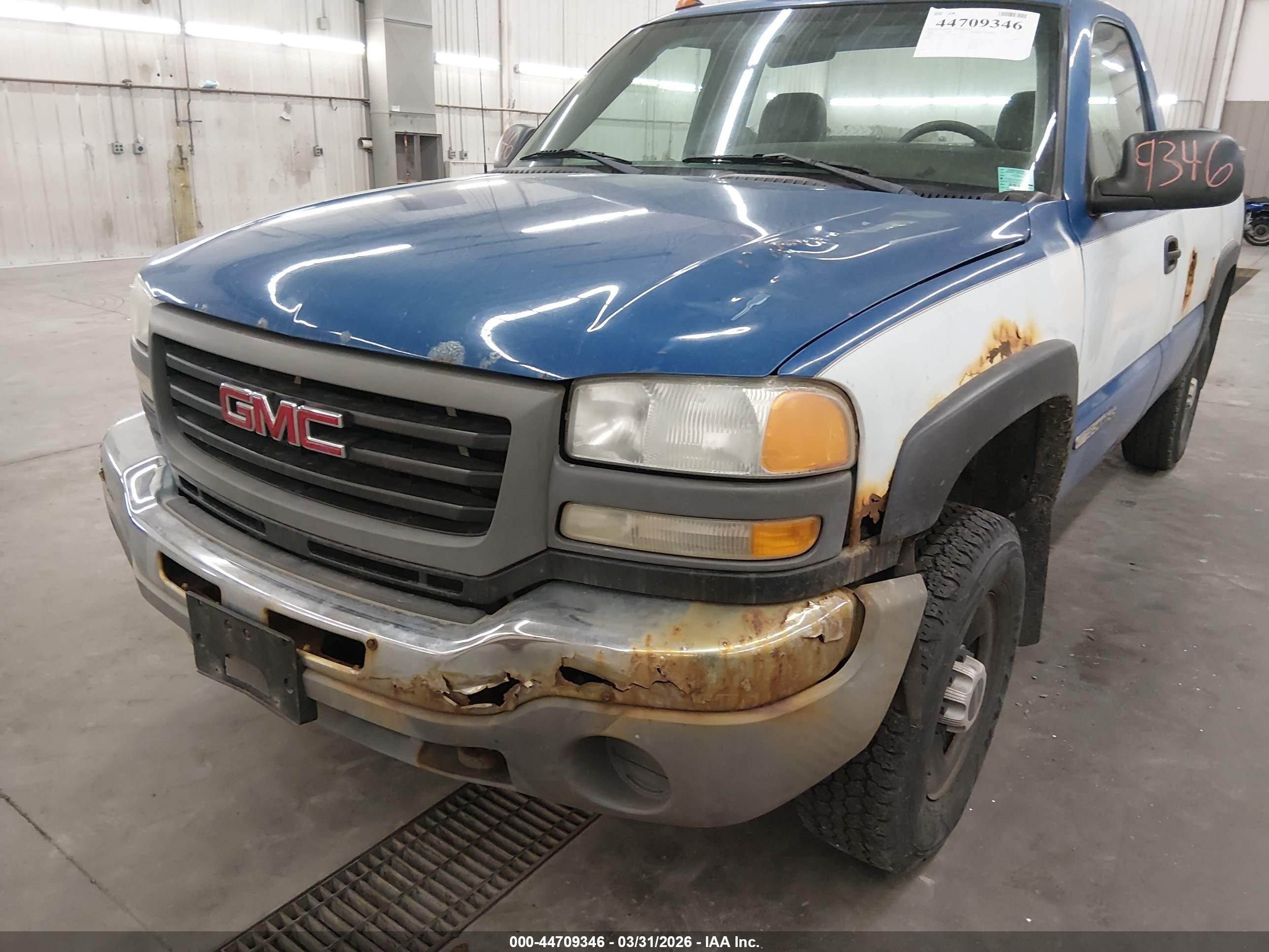 GMC SIERRA image 6