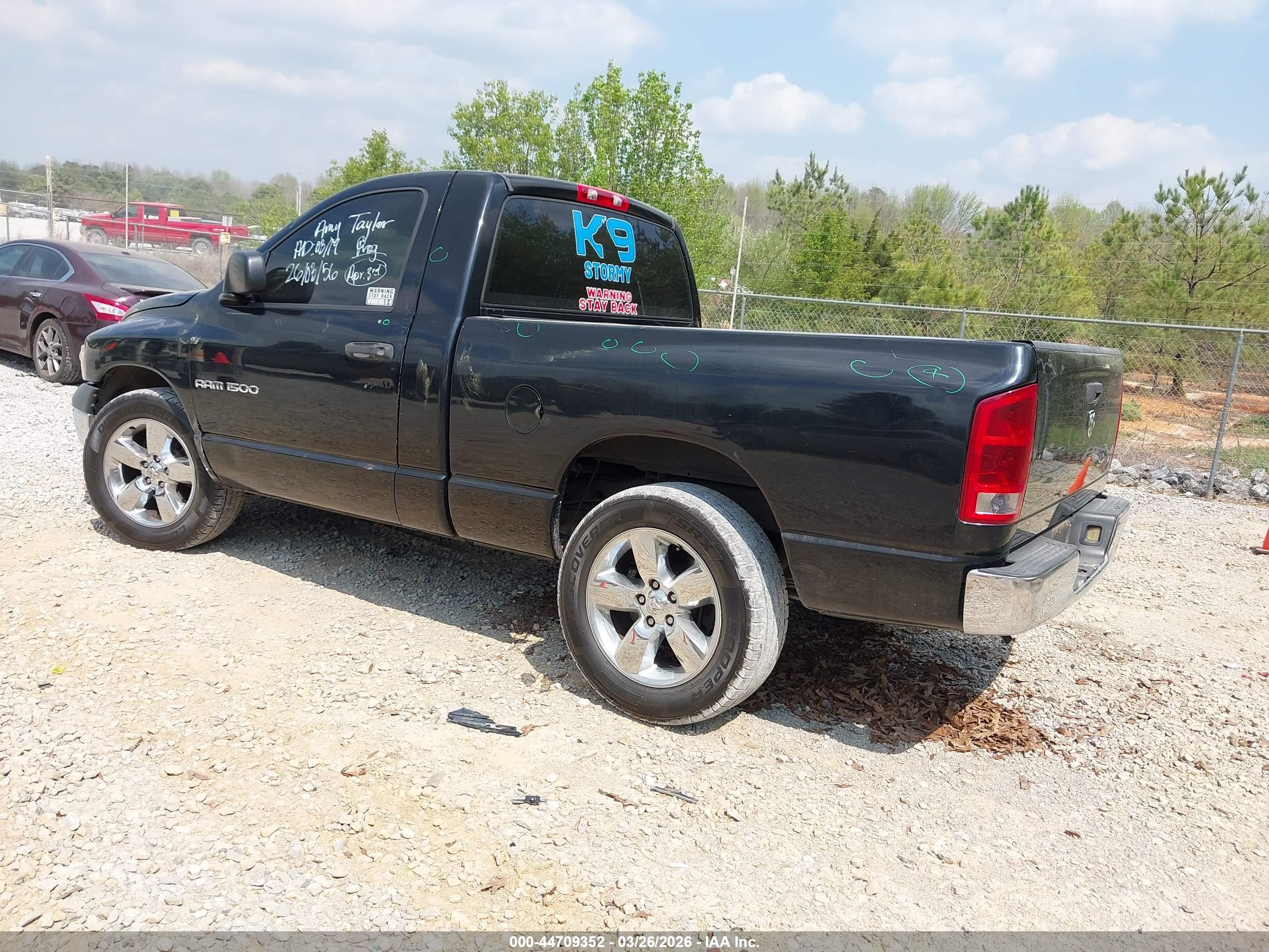 DODGE RAM image 3