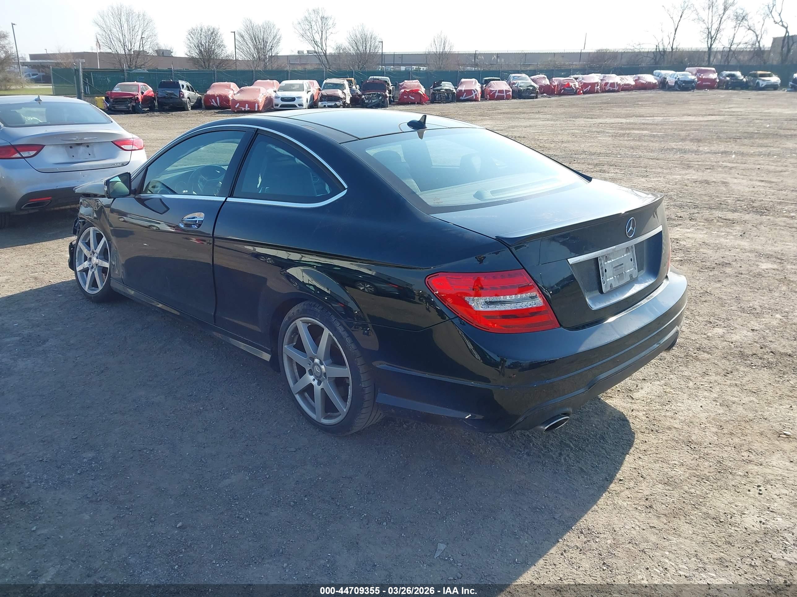 MERCEDES-BENZ C image 3