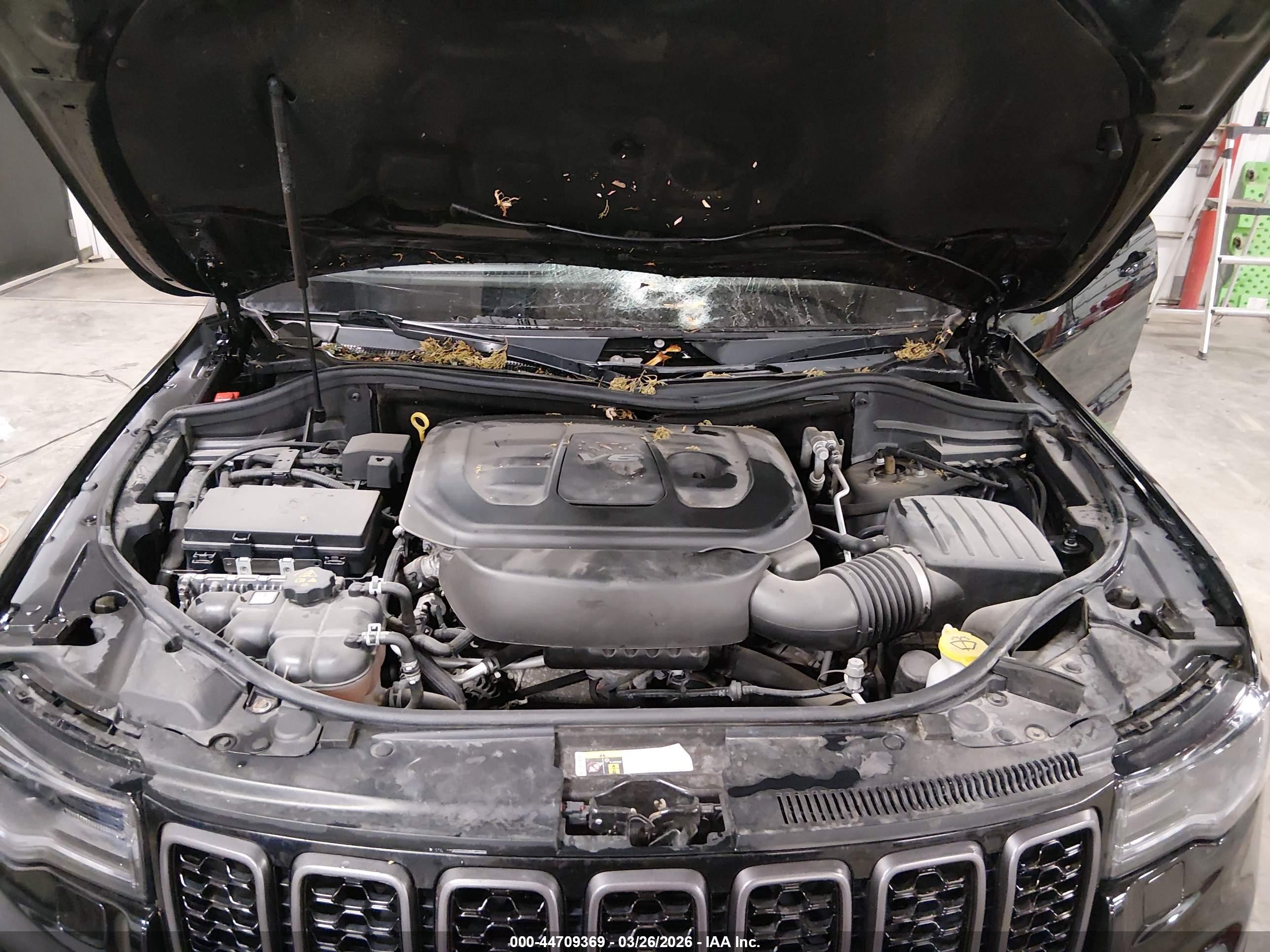 JEEP GRAND image 10