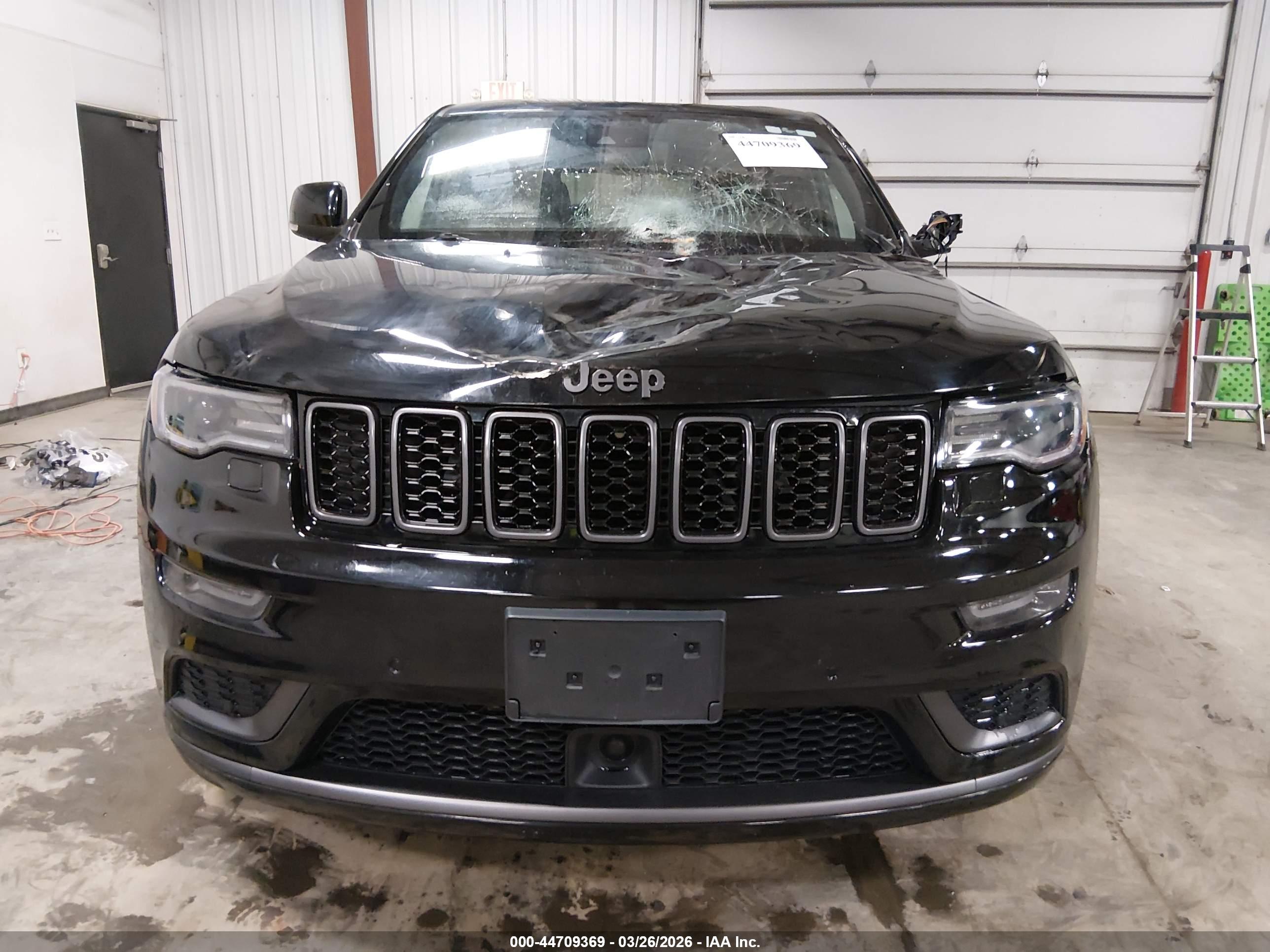 JEEP GRAND image 6