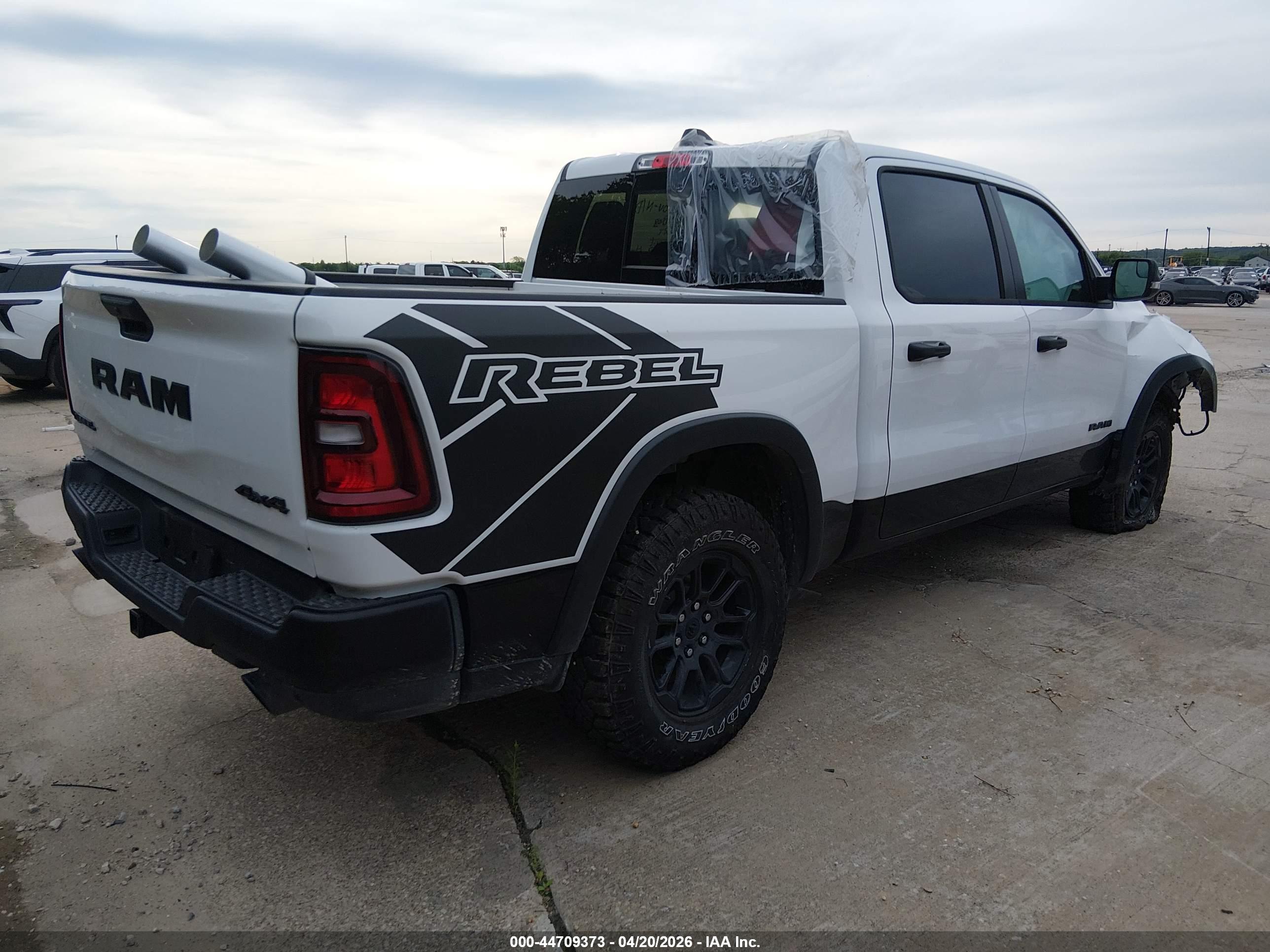 RAM 1500 image 4