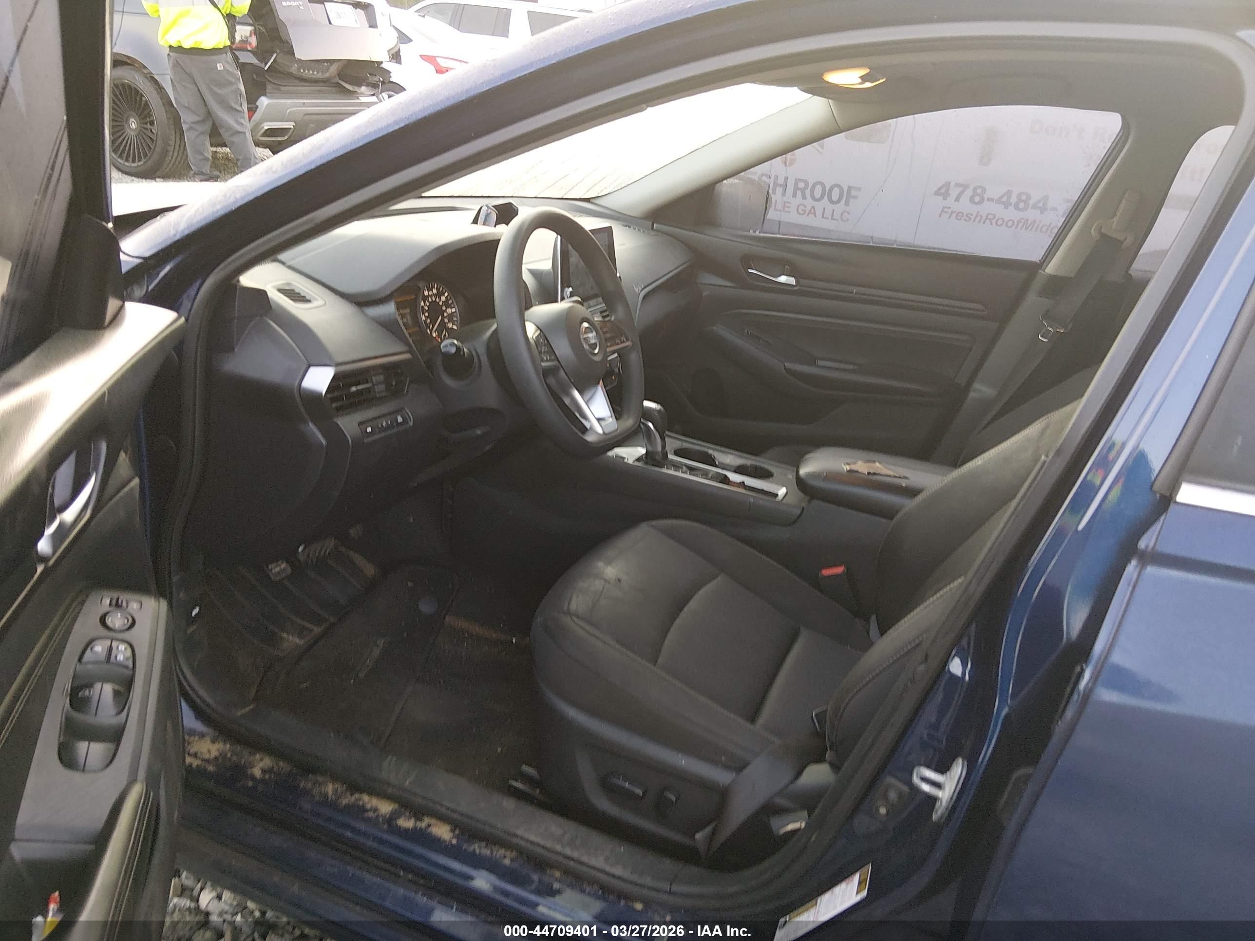 NISSAN ALTIMA image 5