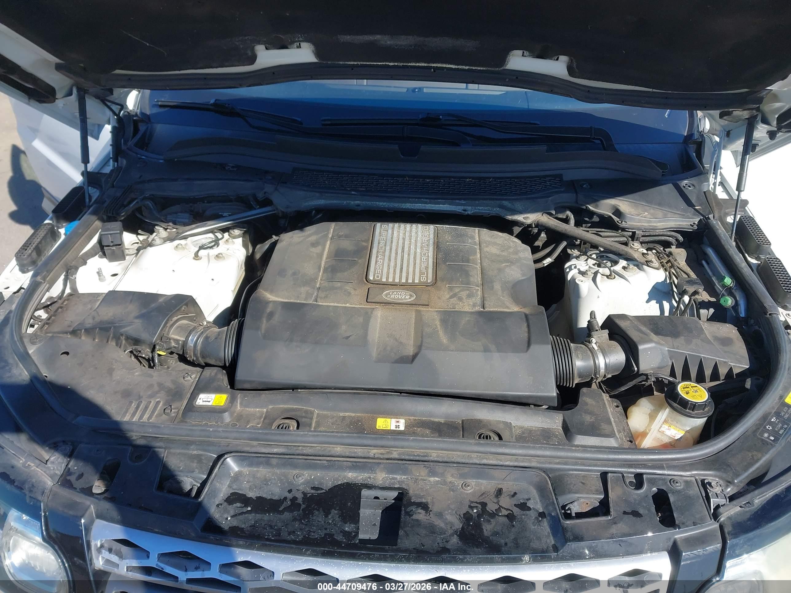 LAND ROVER image 10
